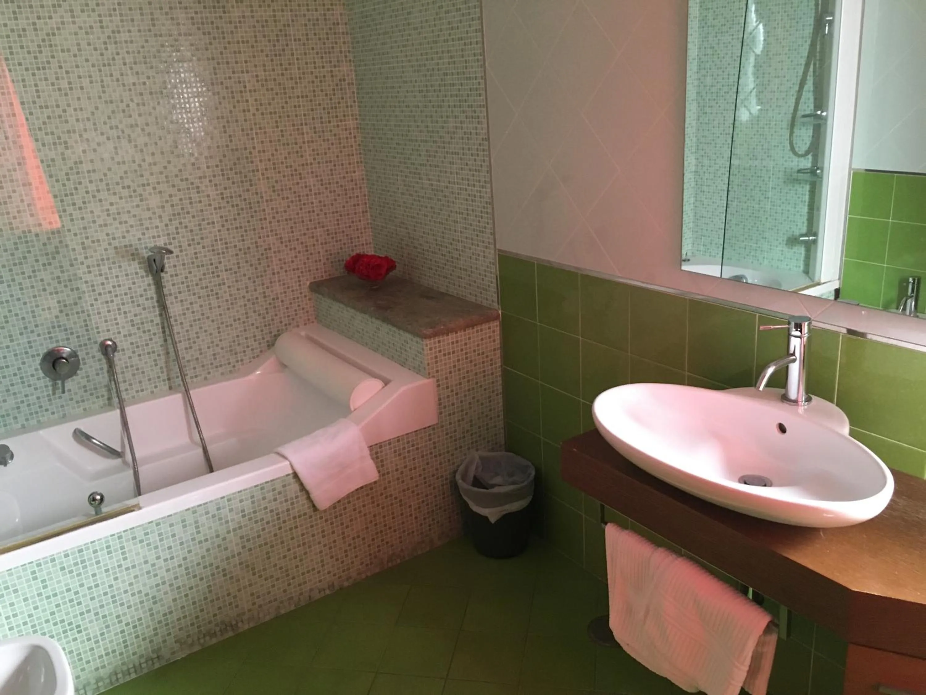 Bathroom in Hotel Stefano a Melito