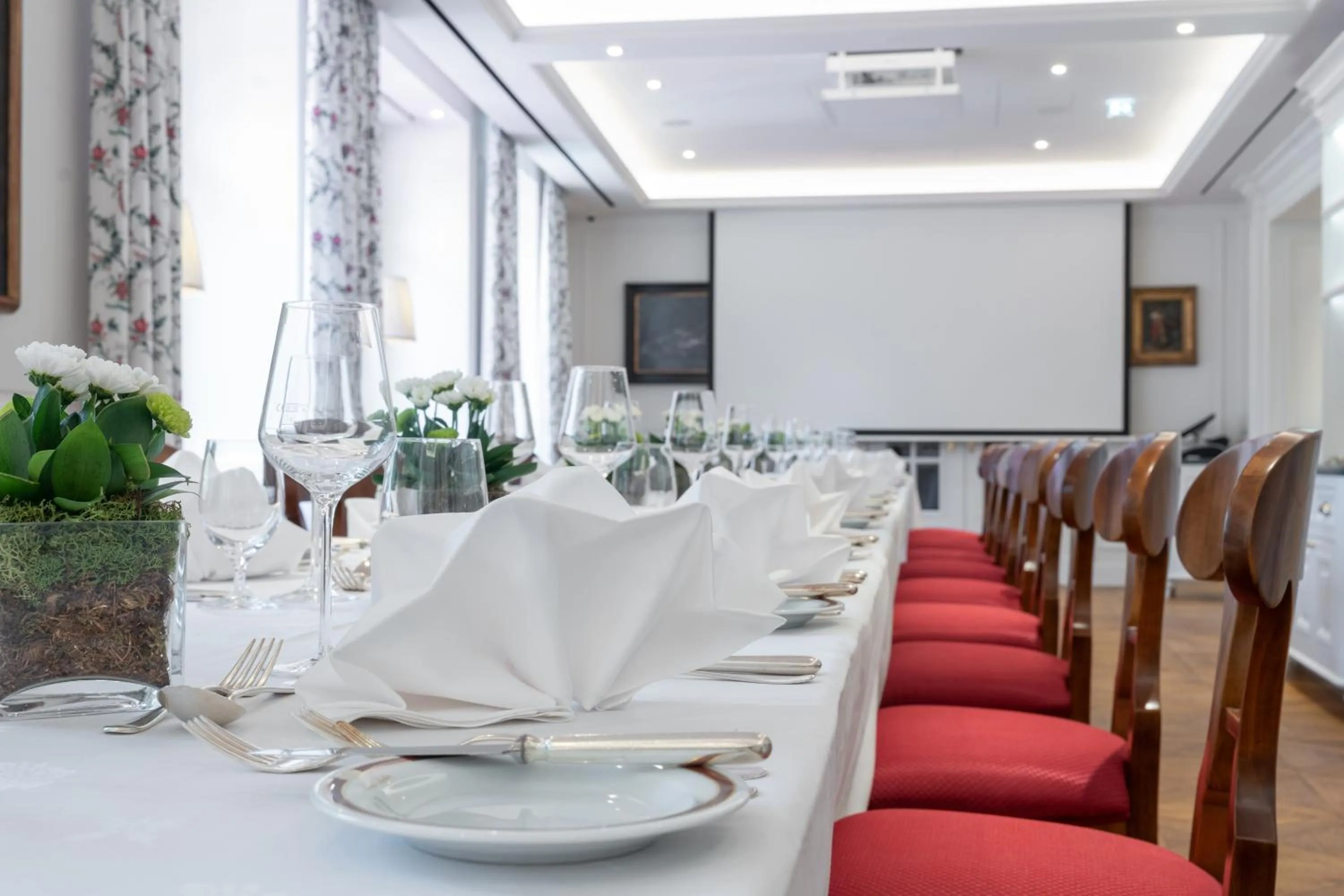 Banquet/Function facilities in Hotel Sacher Salzburg
