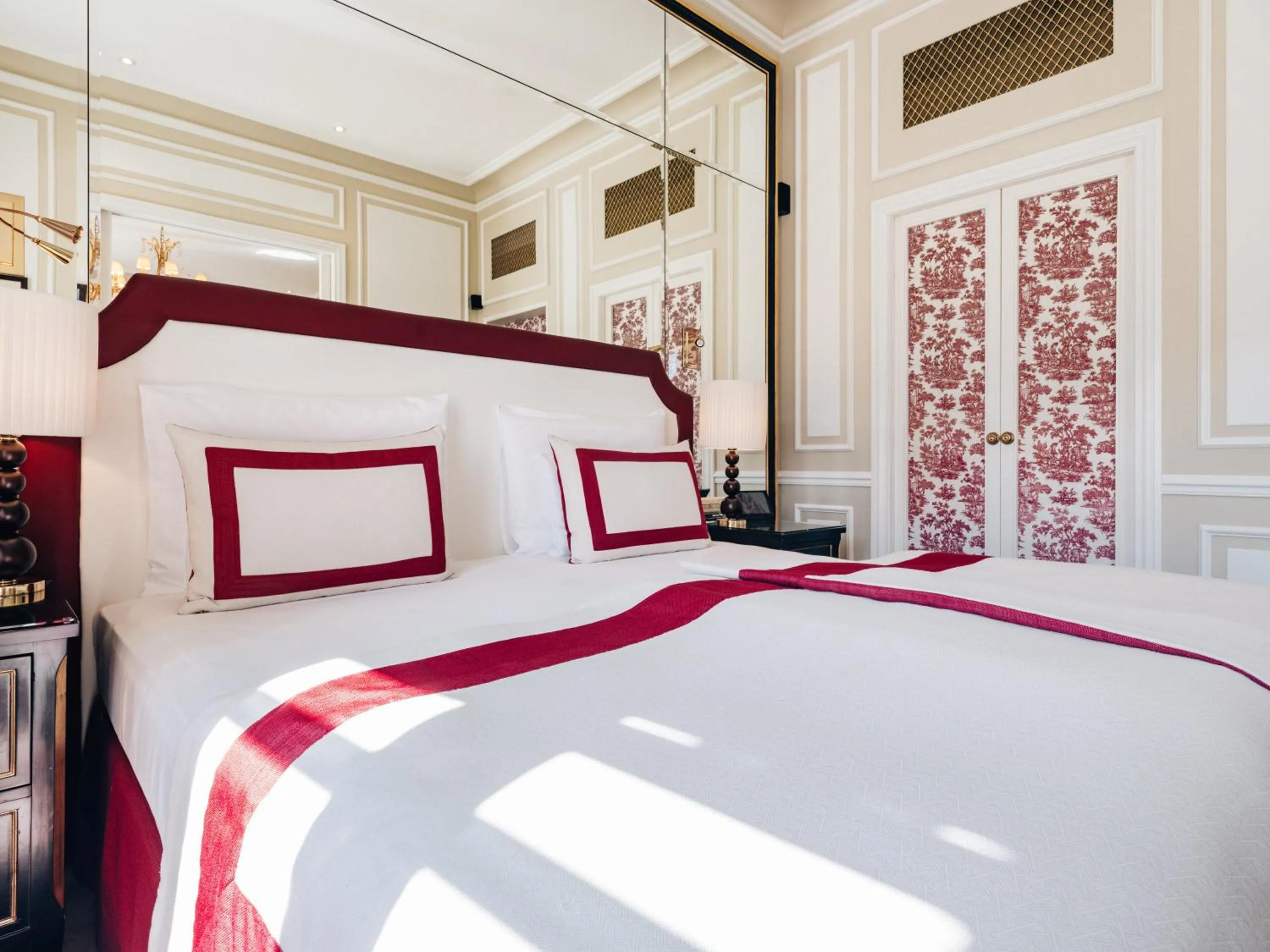 Bedroom, Bed in Hotel Sacher Salzburg