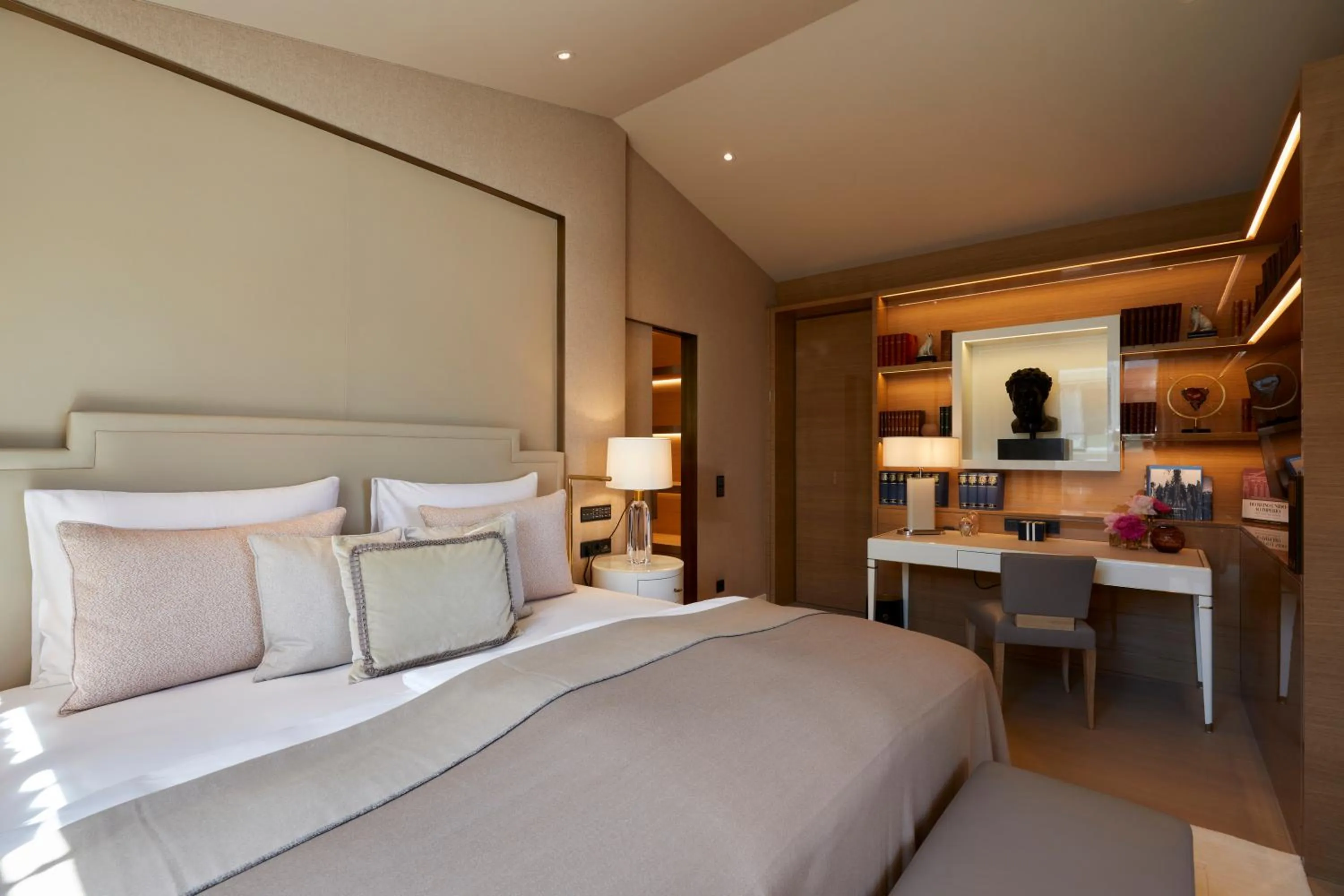 Bedroom, Bed in Hotel Sacher Salzburg