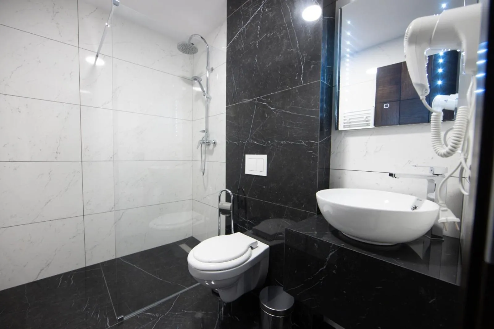 Hanul Tentea-Pasul Gutai