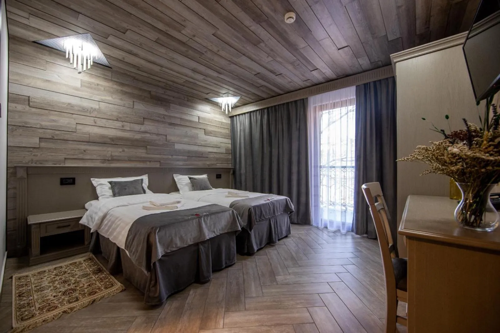 Hanul Tentea-Pasul Gutai