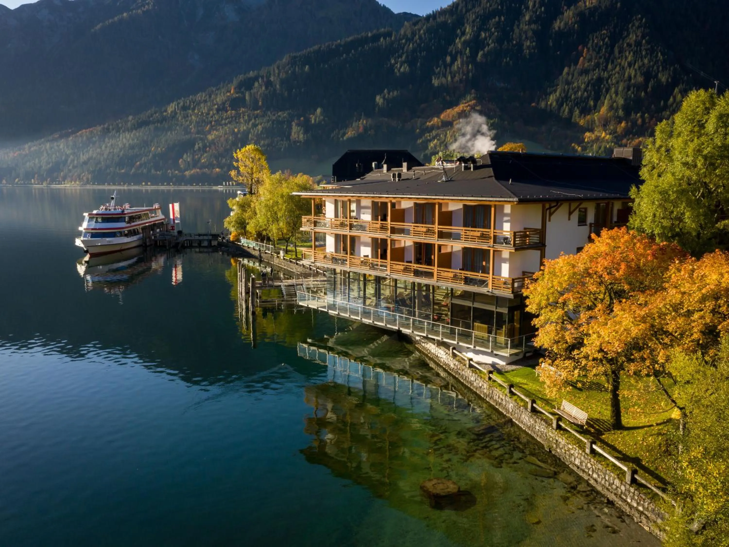 Property building in aja Fürstenhaus am Achensee