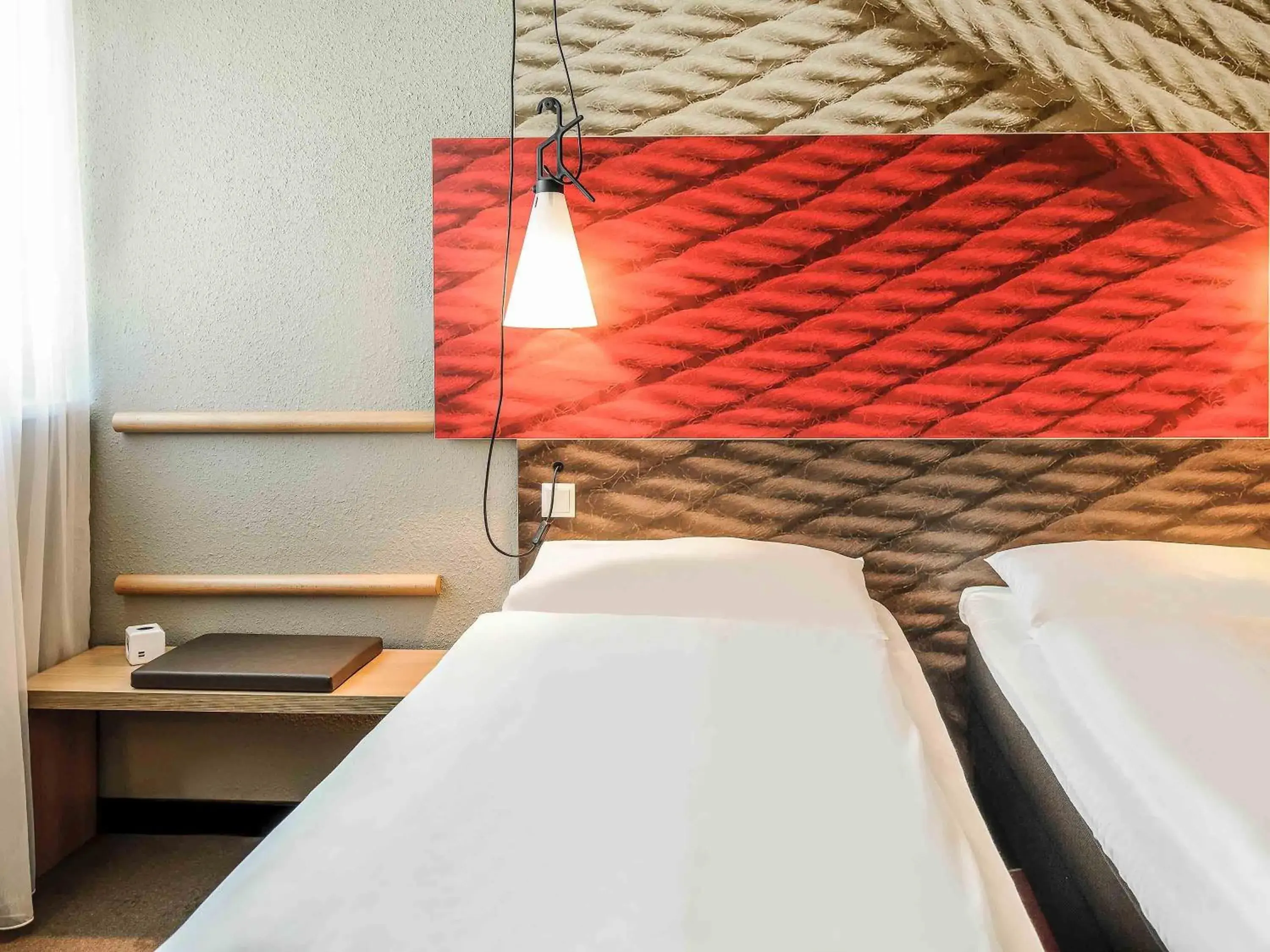 Bedroom, Bed in ibis Innsbruck Bedroom, Bed in ibis Innsbruck