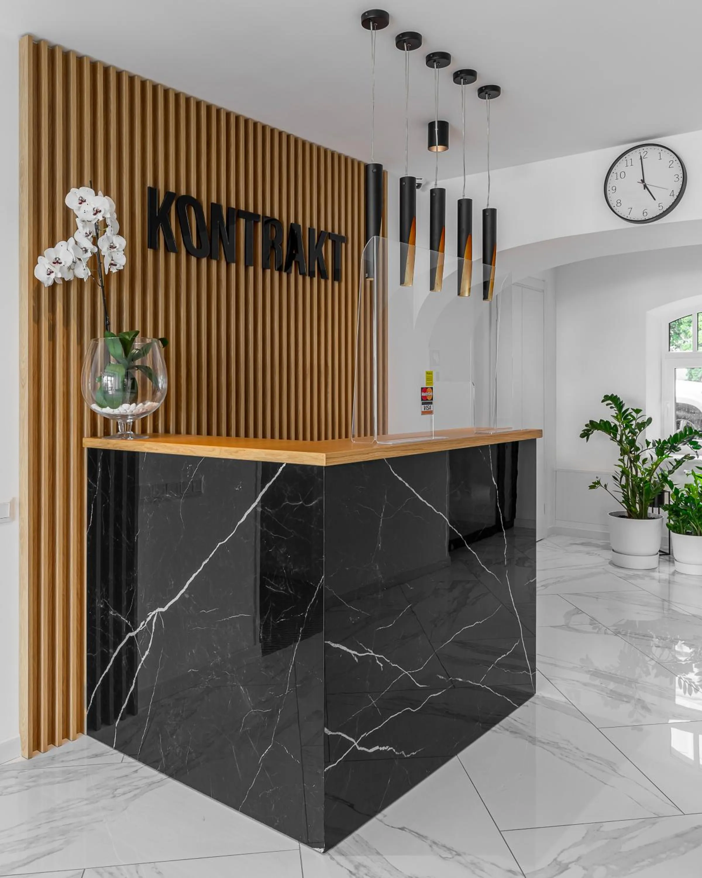 Lobby or reception in KONTRAKT Boutique Hotel