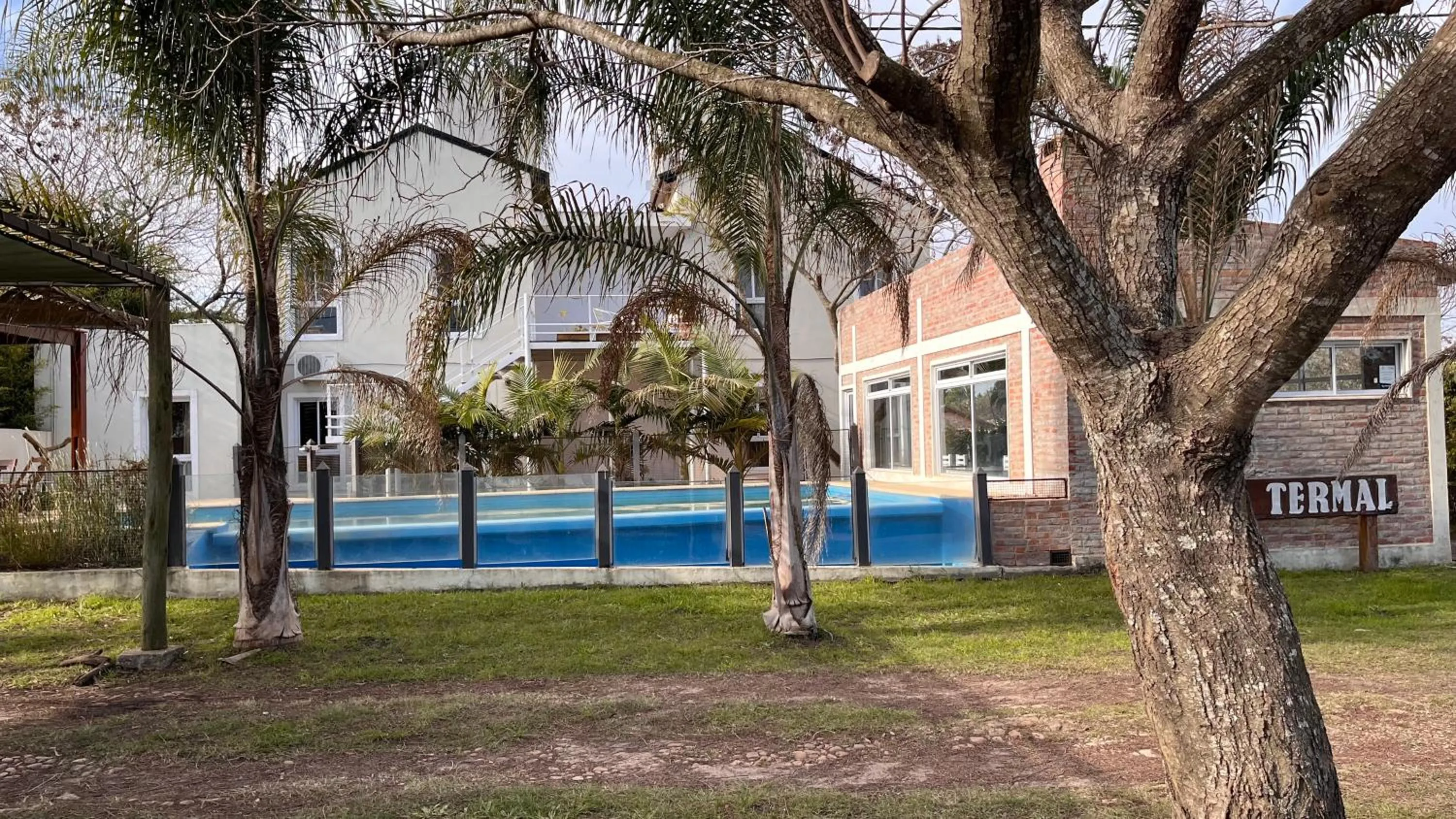 Property building in Rio Termal