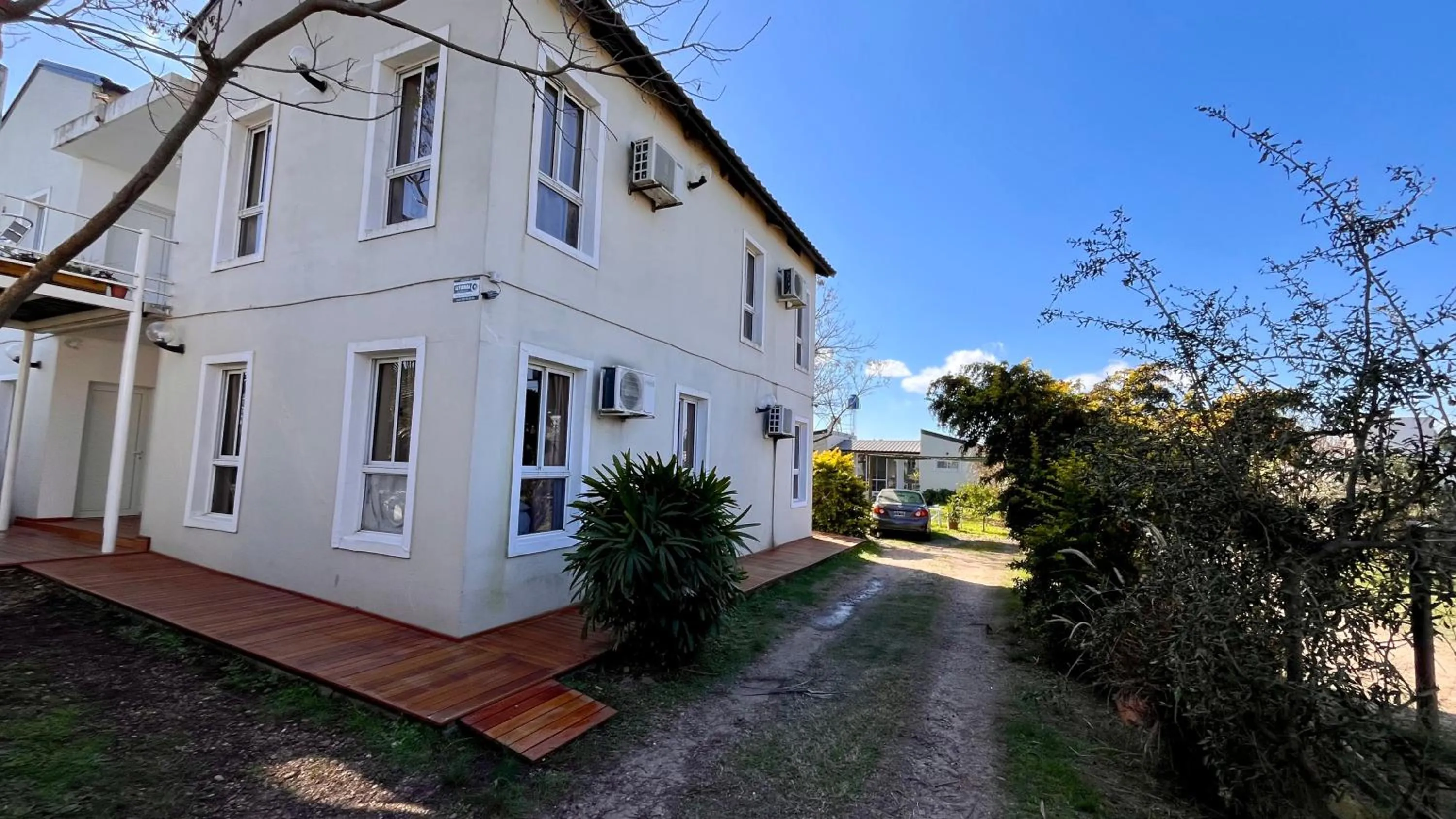 Property building in Rio Termal