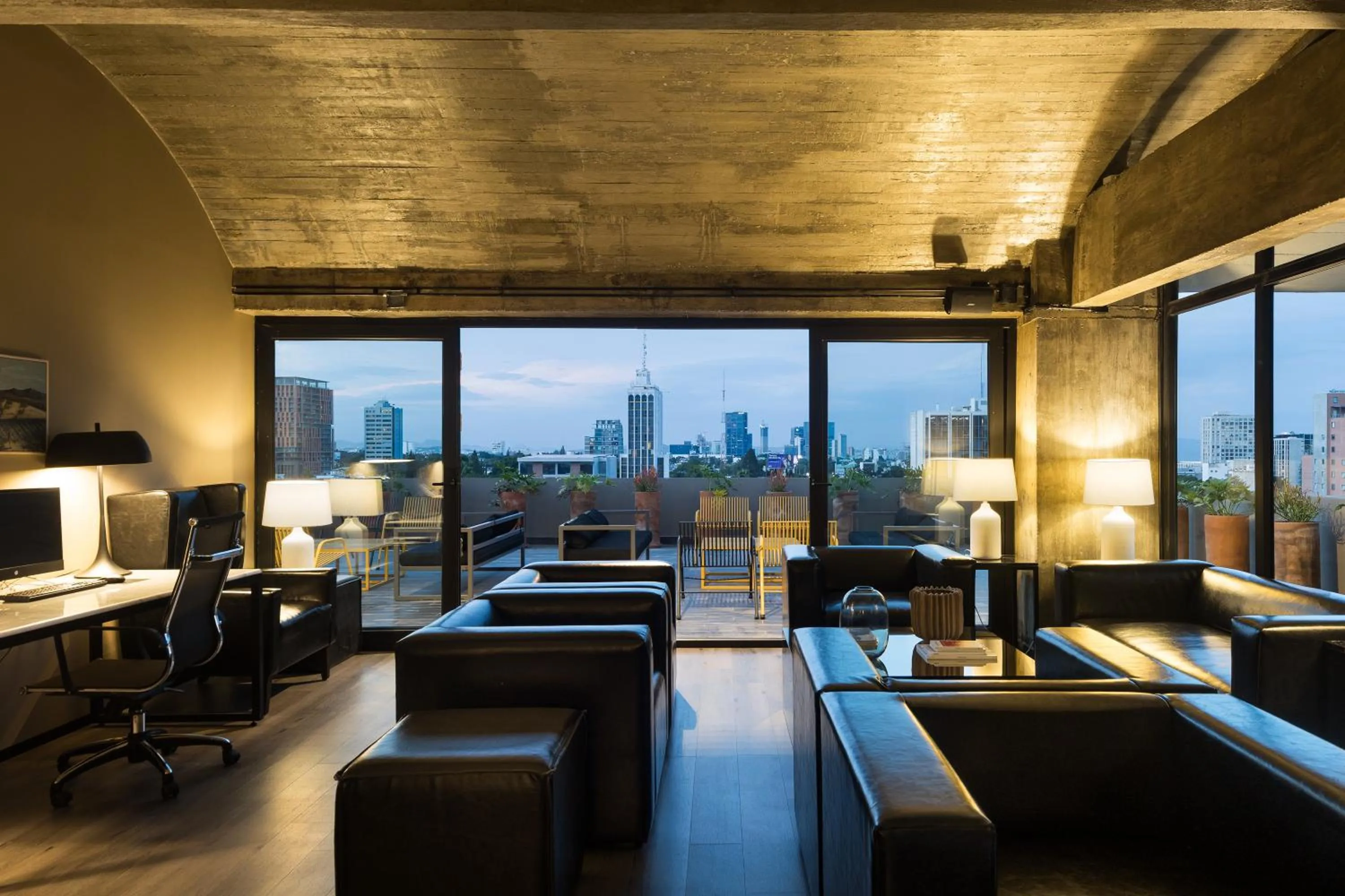 Property building in Bellwort Hotel