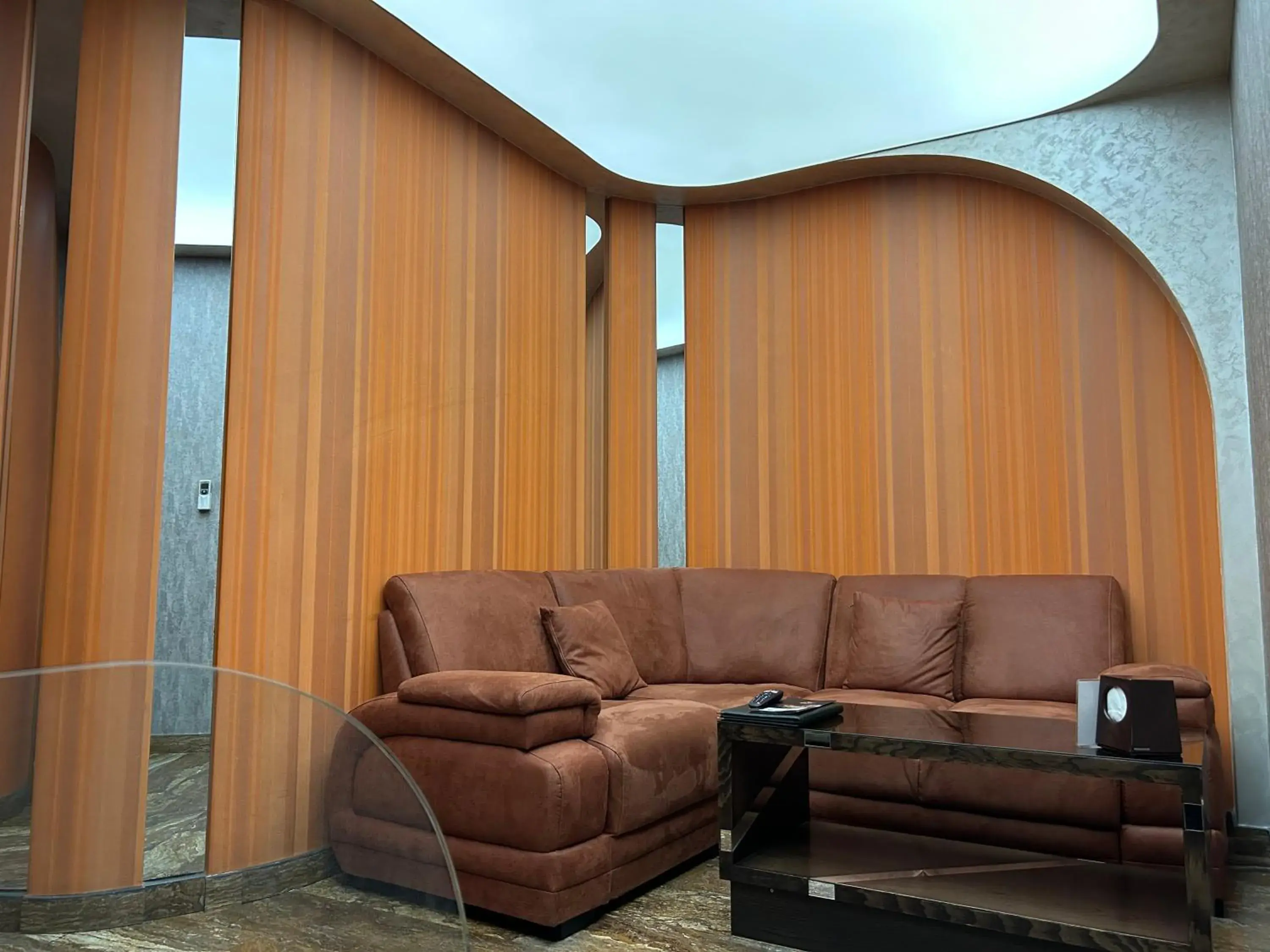 Suite with Parking - single occupancy in Hotel Roma & Tours Suite with Parking - single occupancy in Hotel Roma & Tours