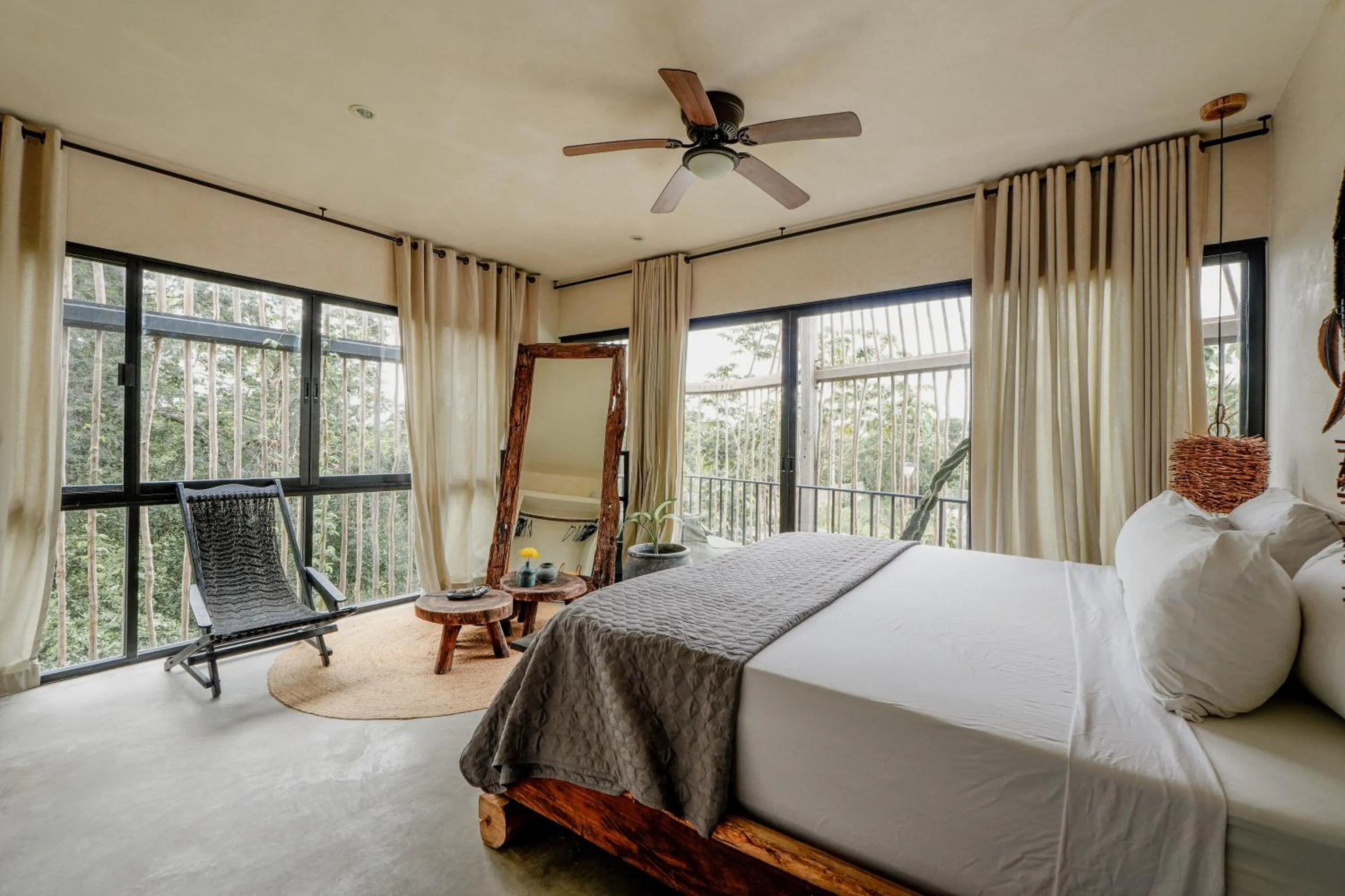 Bed in Vida Jungle Boho Apart 14 with special fee to access Hotel Bardo