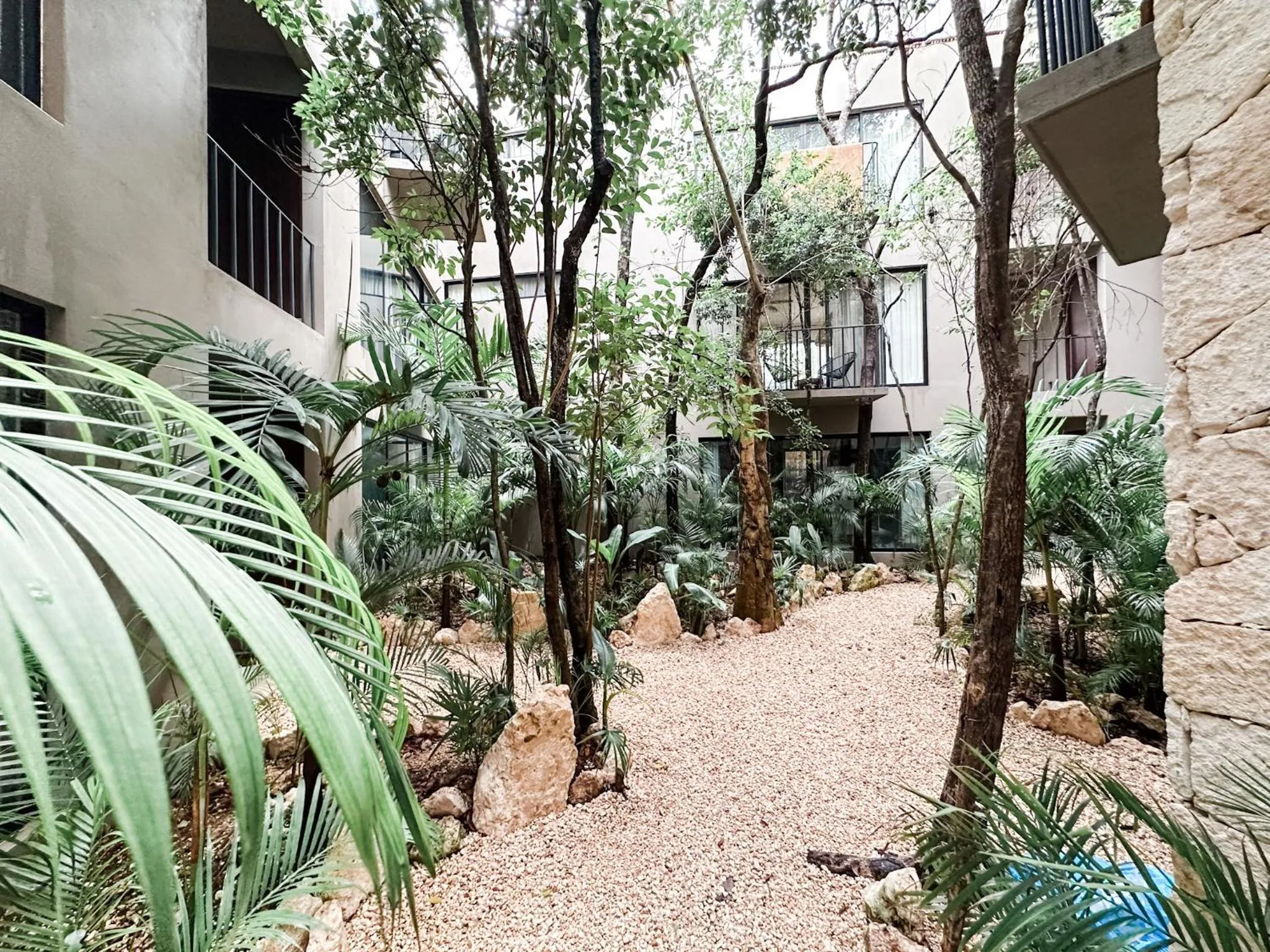 Property building in Vida Jungle Boho Apart 14 with special fee to access Hotel Bardo