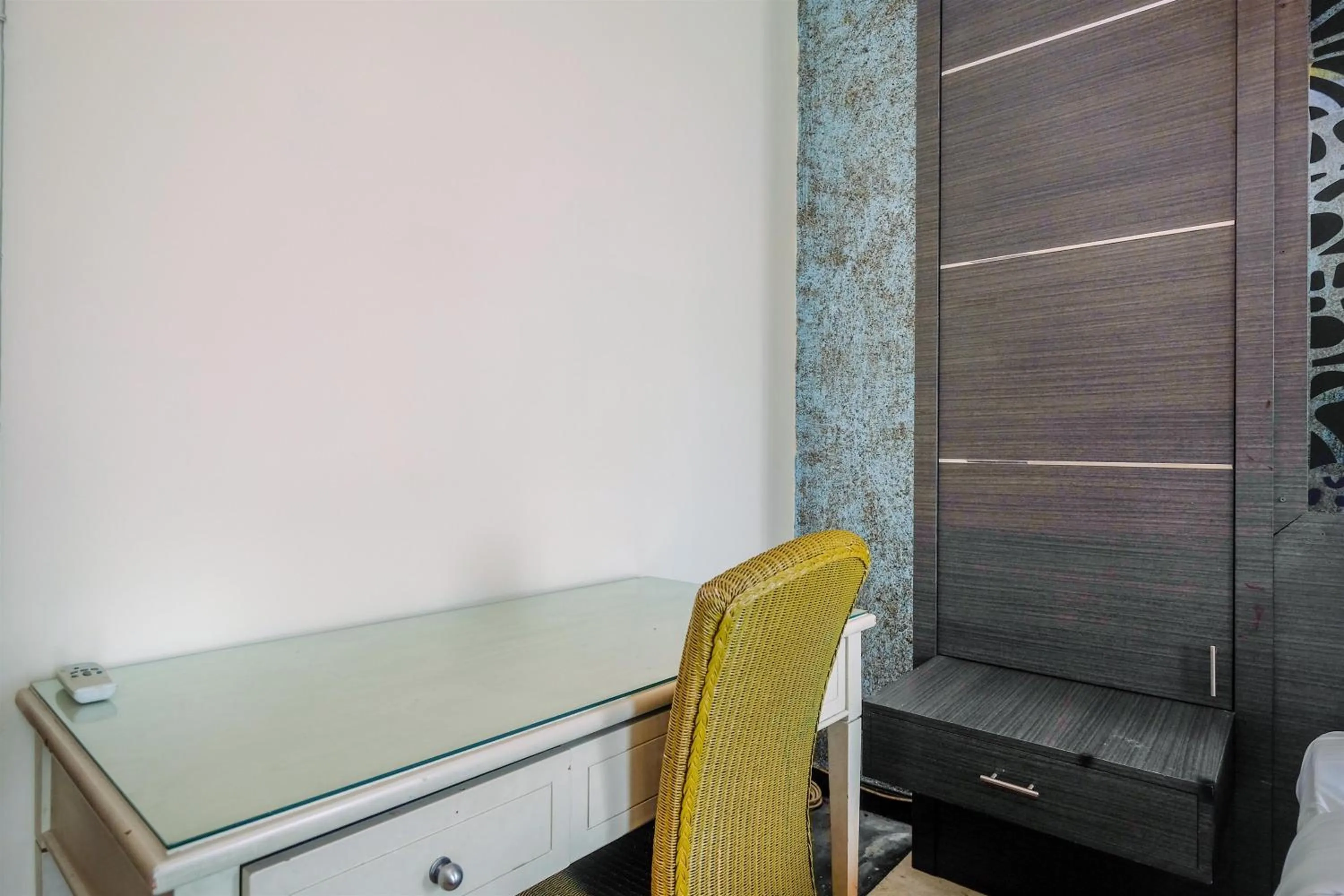 Bedroom in Exclusive with City View 3BR Apartment Bellagio Residence By Travelio