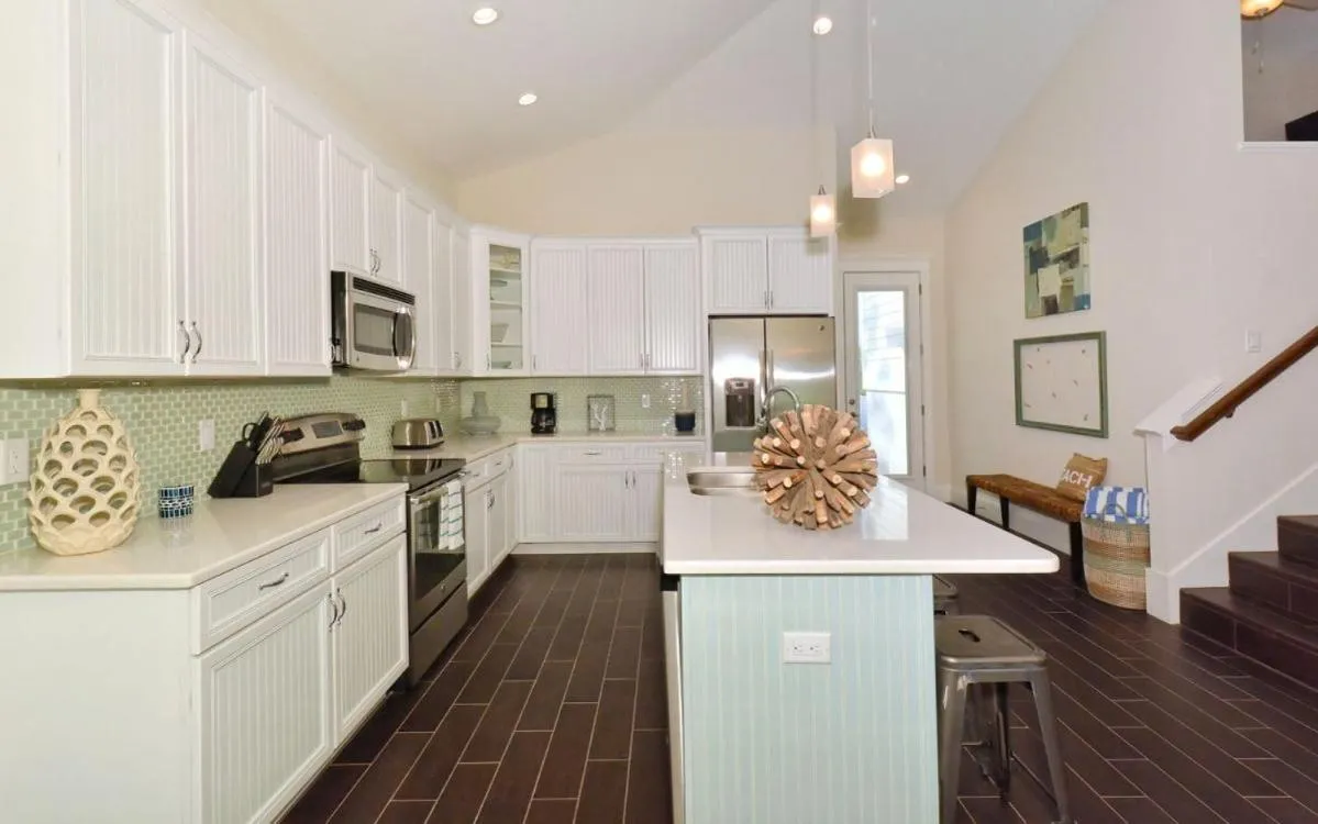Seahorse Beach House by Beach Retreats
