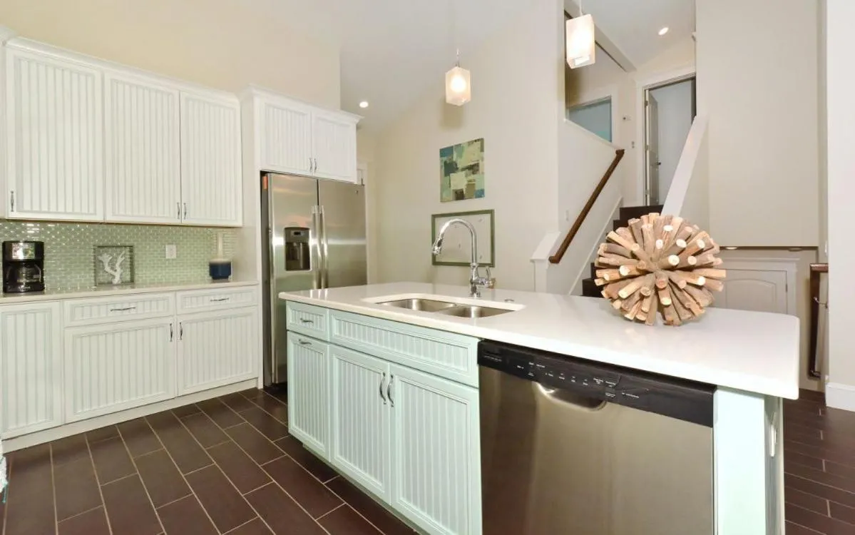Seahorse Beach House by Beach Retreats