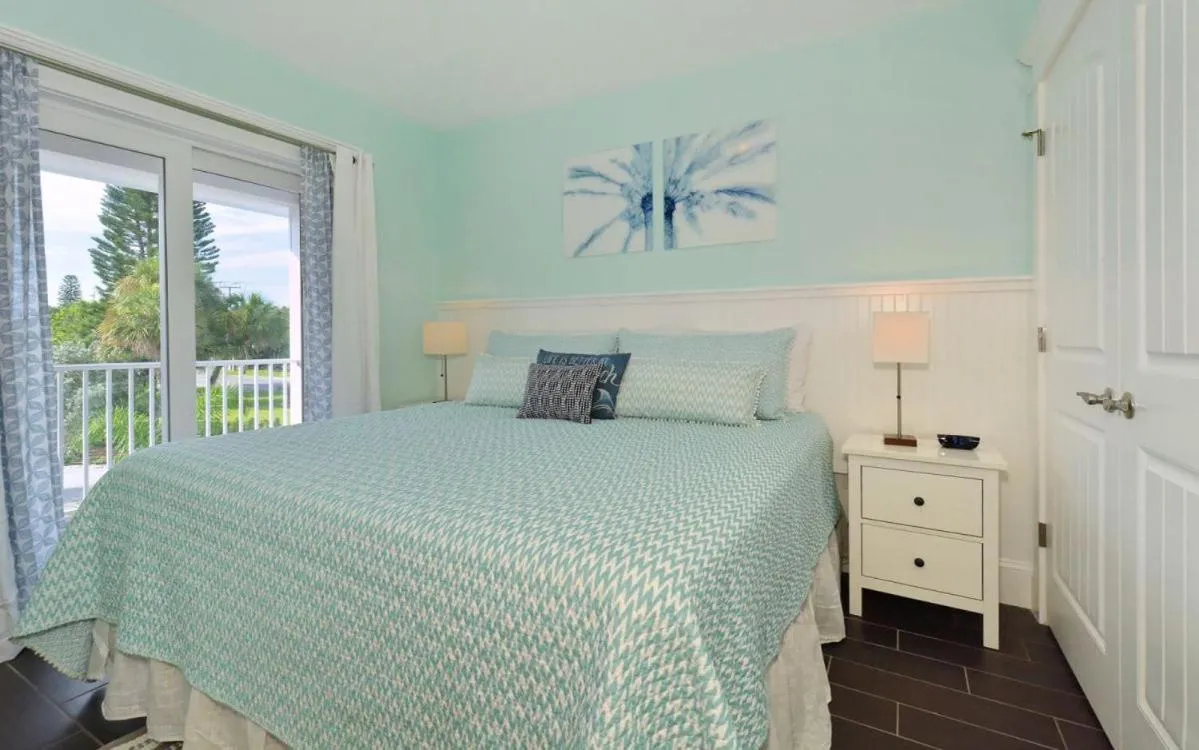 Bed in Seahorse Beach House by Beach Retreats