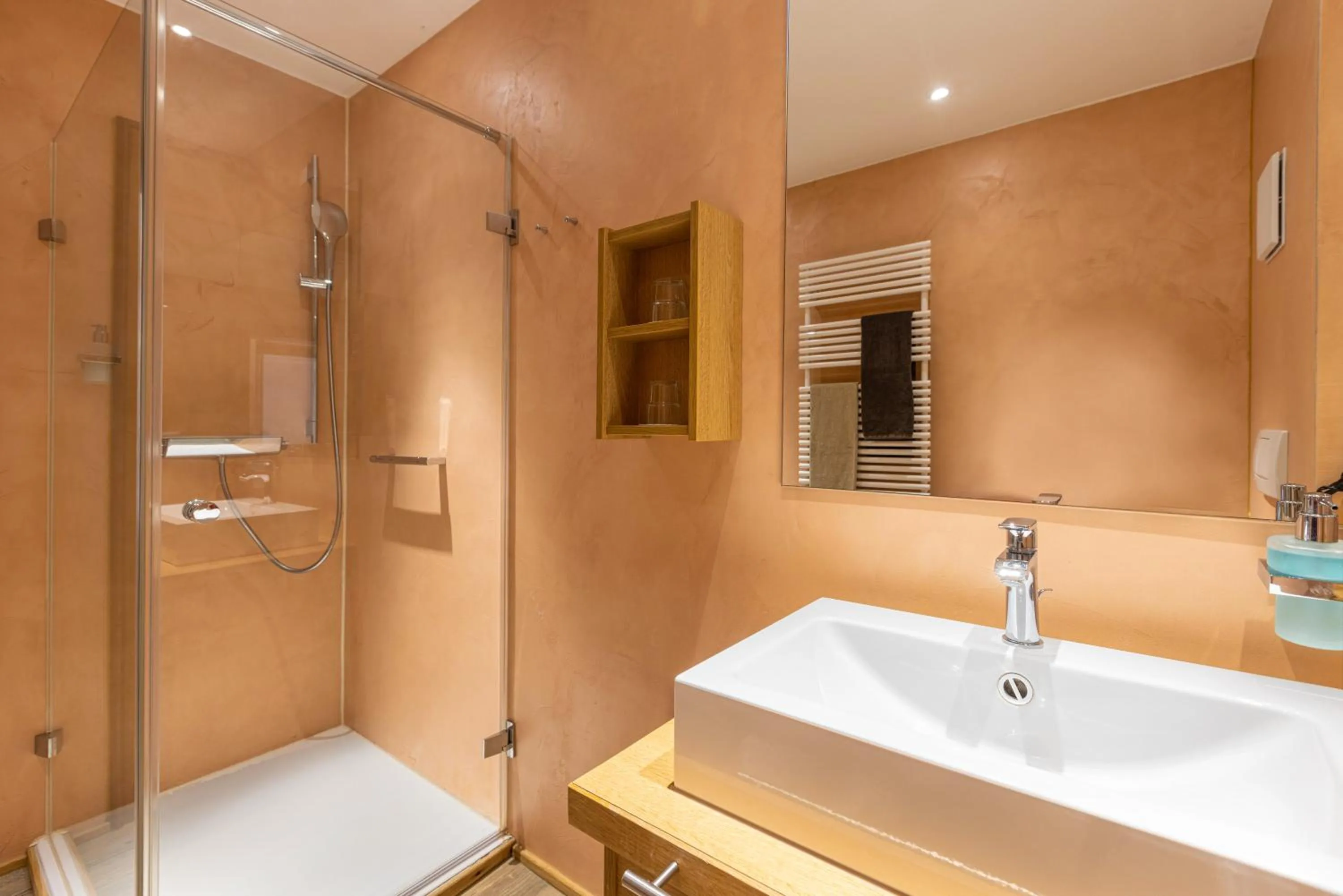 Shower in IFA Alpenhof Wildental Hotel Kleinwalsertal Adults only