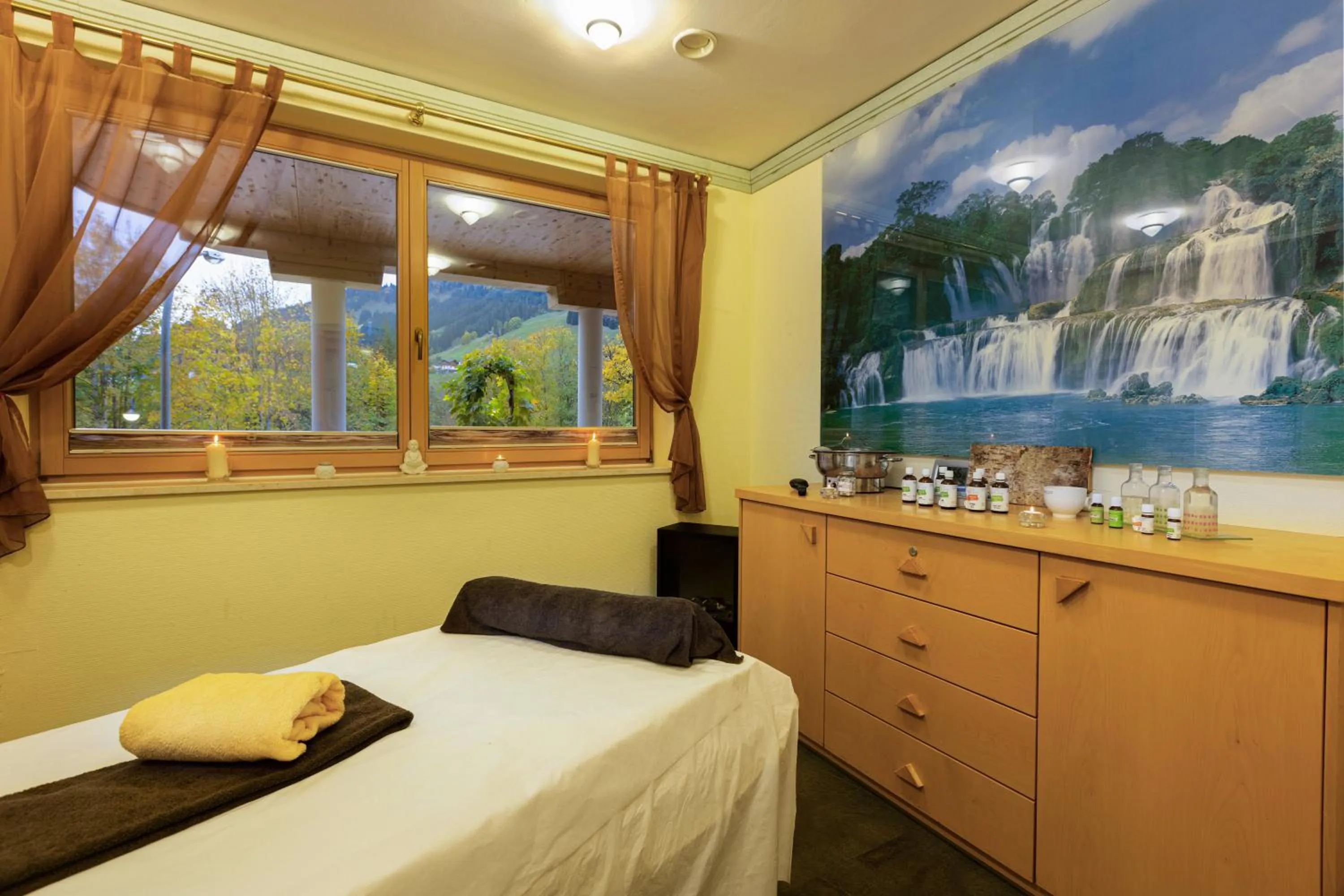 Massage, Bed in IFA Alpenhof Wildental Hotel Kleinwalsertal Adults only