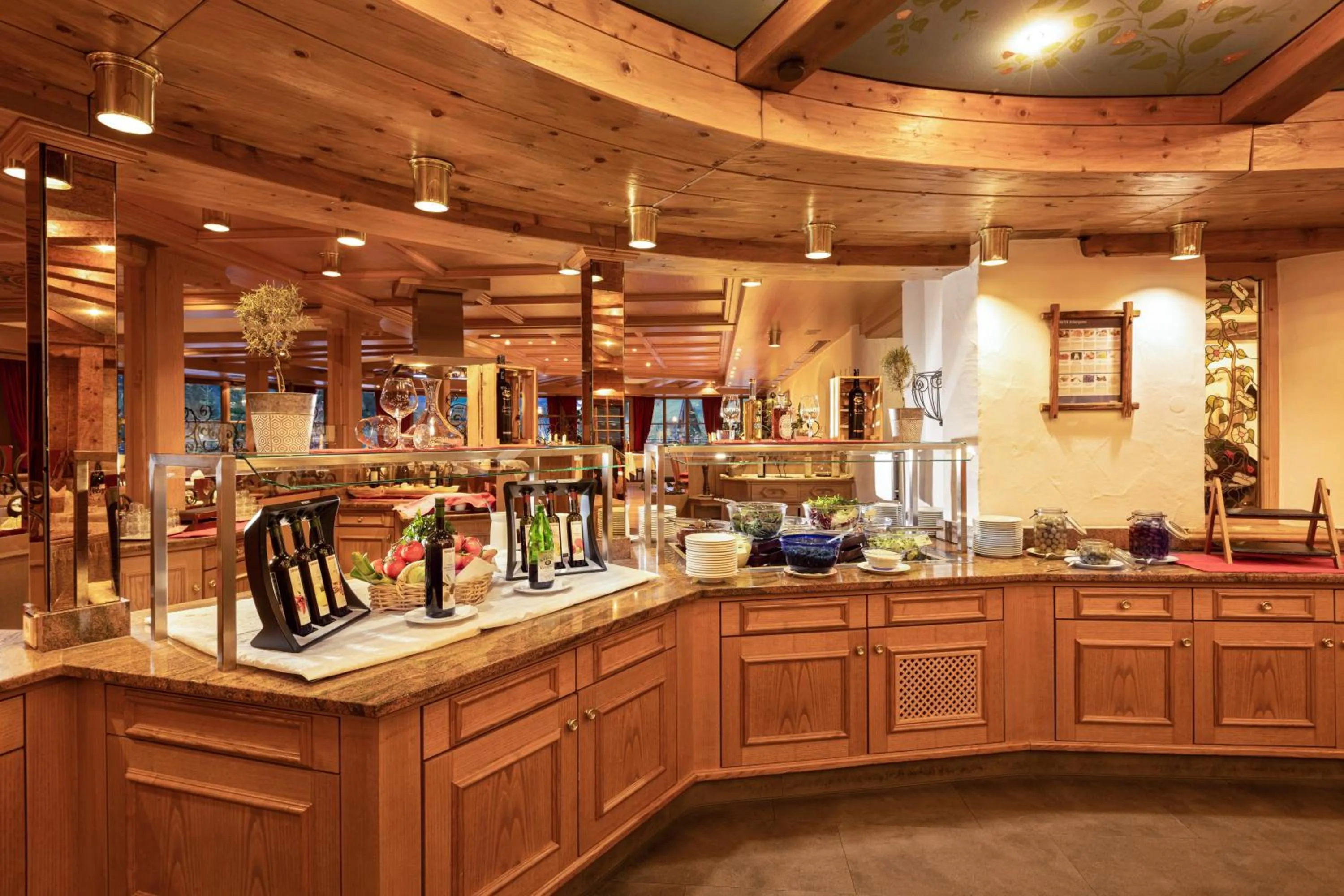 Restaurant/places to eat in IFA Alpenhof Wildental Hotel Kleinwalsertal Adults only