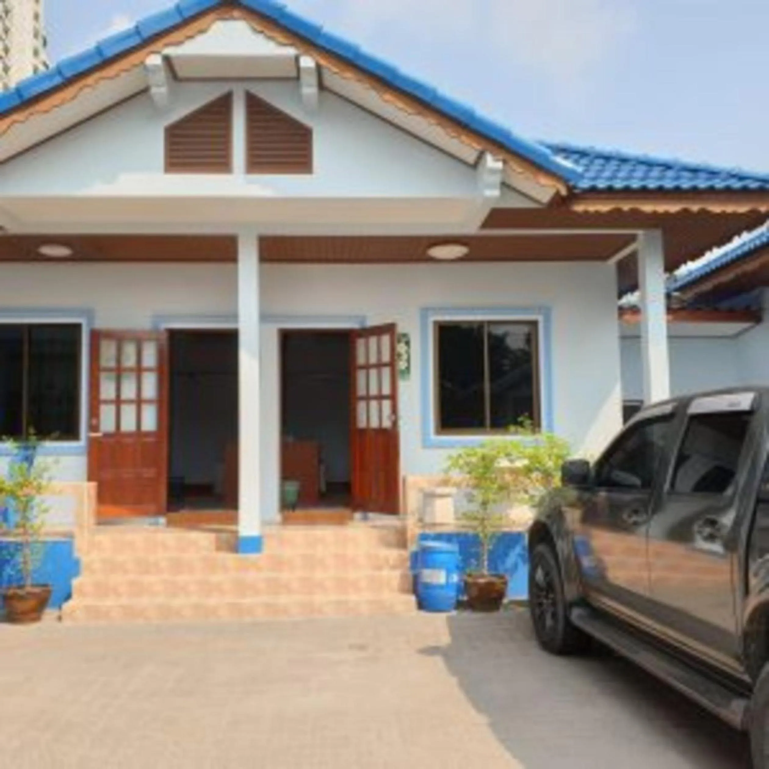 Property building in Pama Resort
