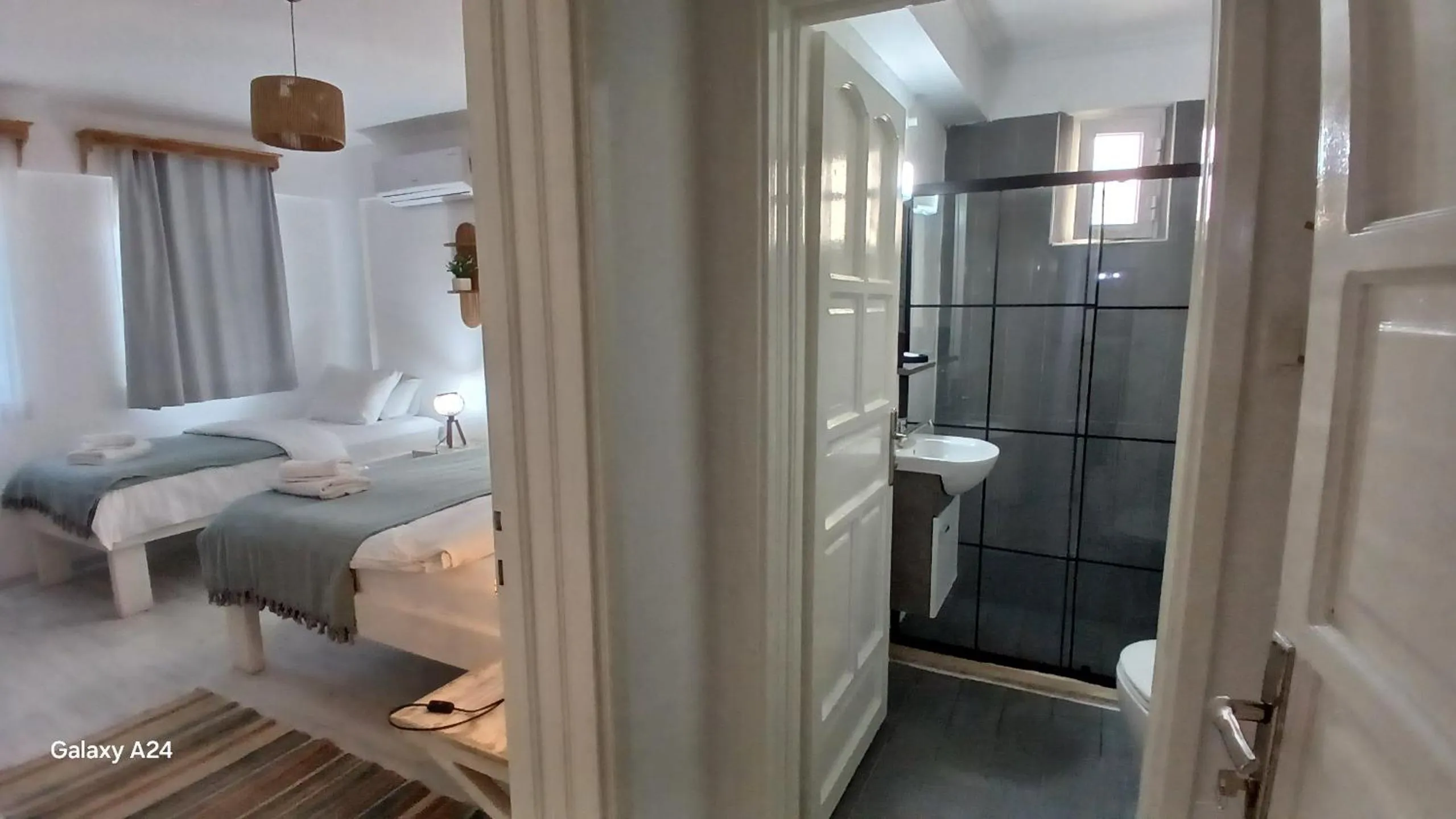 Bedroom, Bed in merih butik hotel