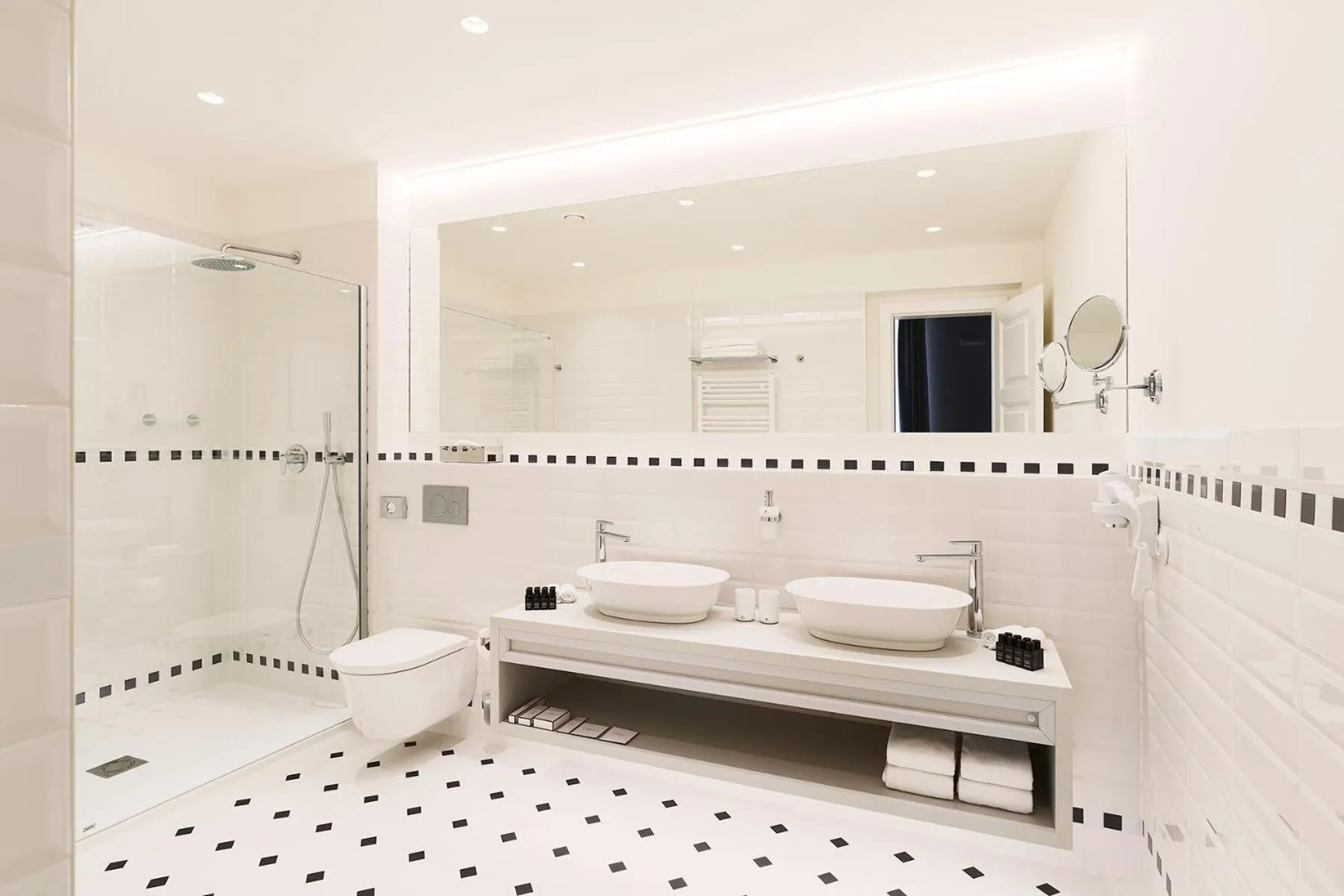 Bathroom in Hotel CUBE Prague