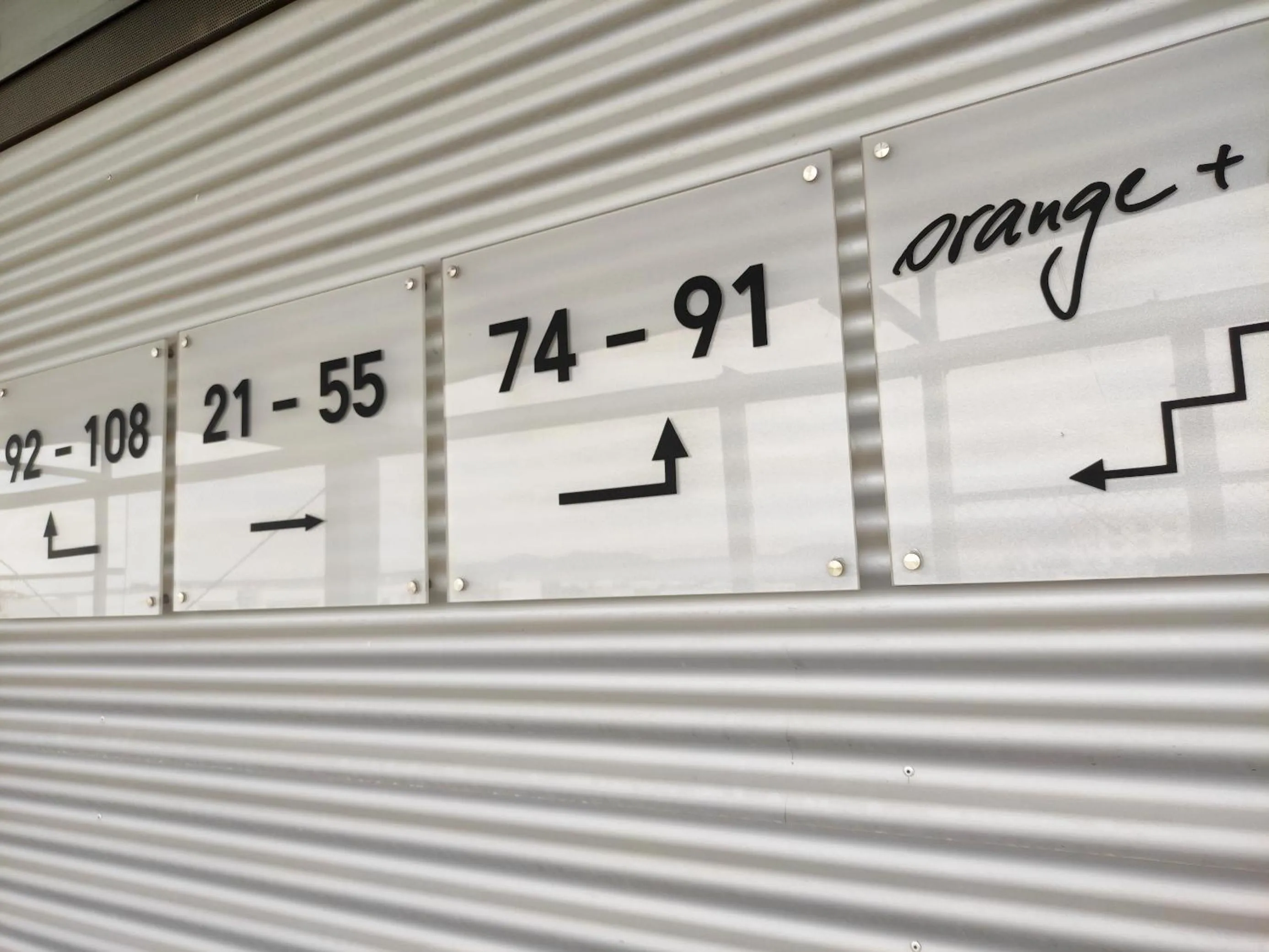 Decorative detail in Orange Wings Wiener Neustadt