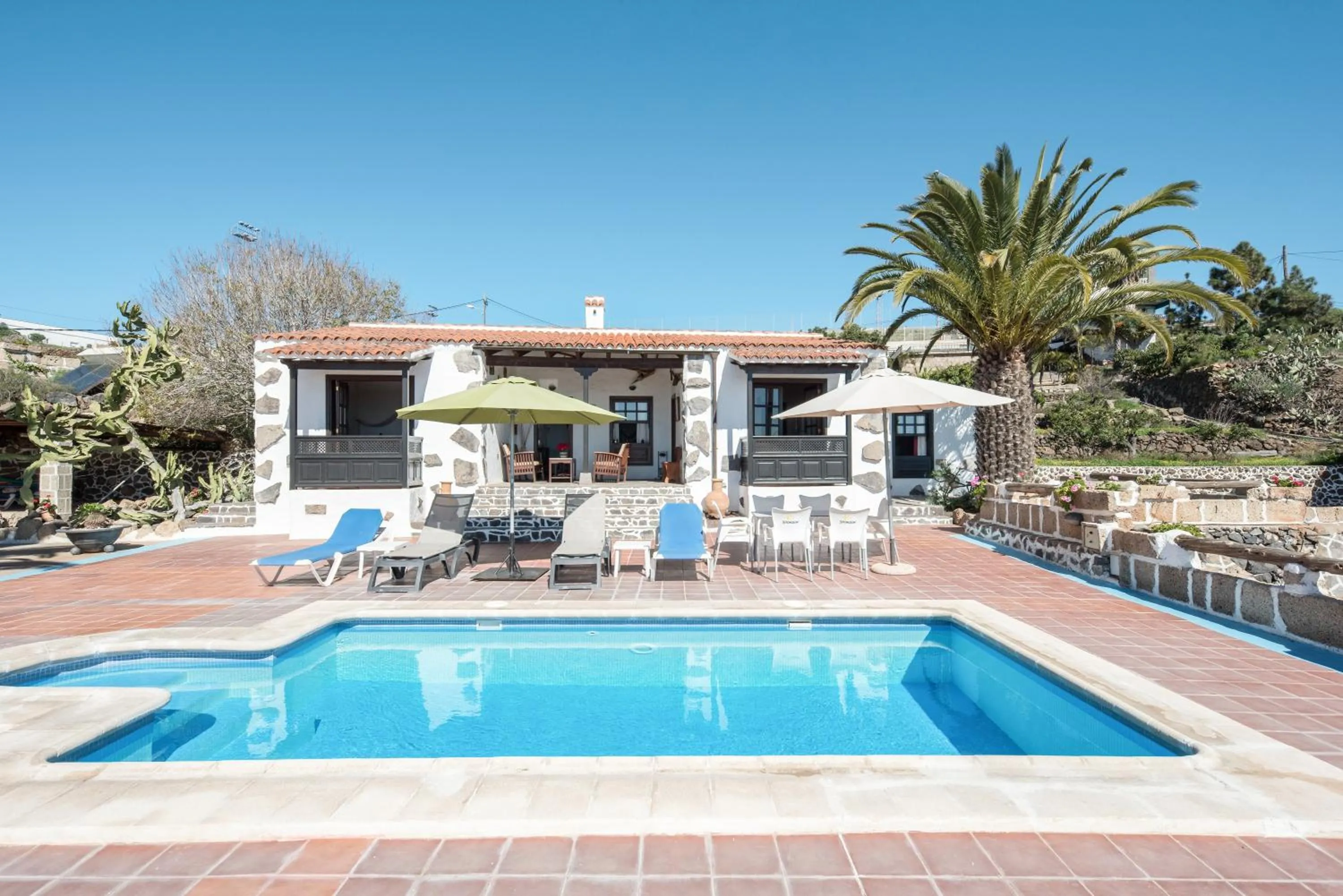 Villa with Sea View in La Cuadra de Arona
