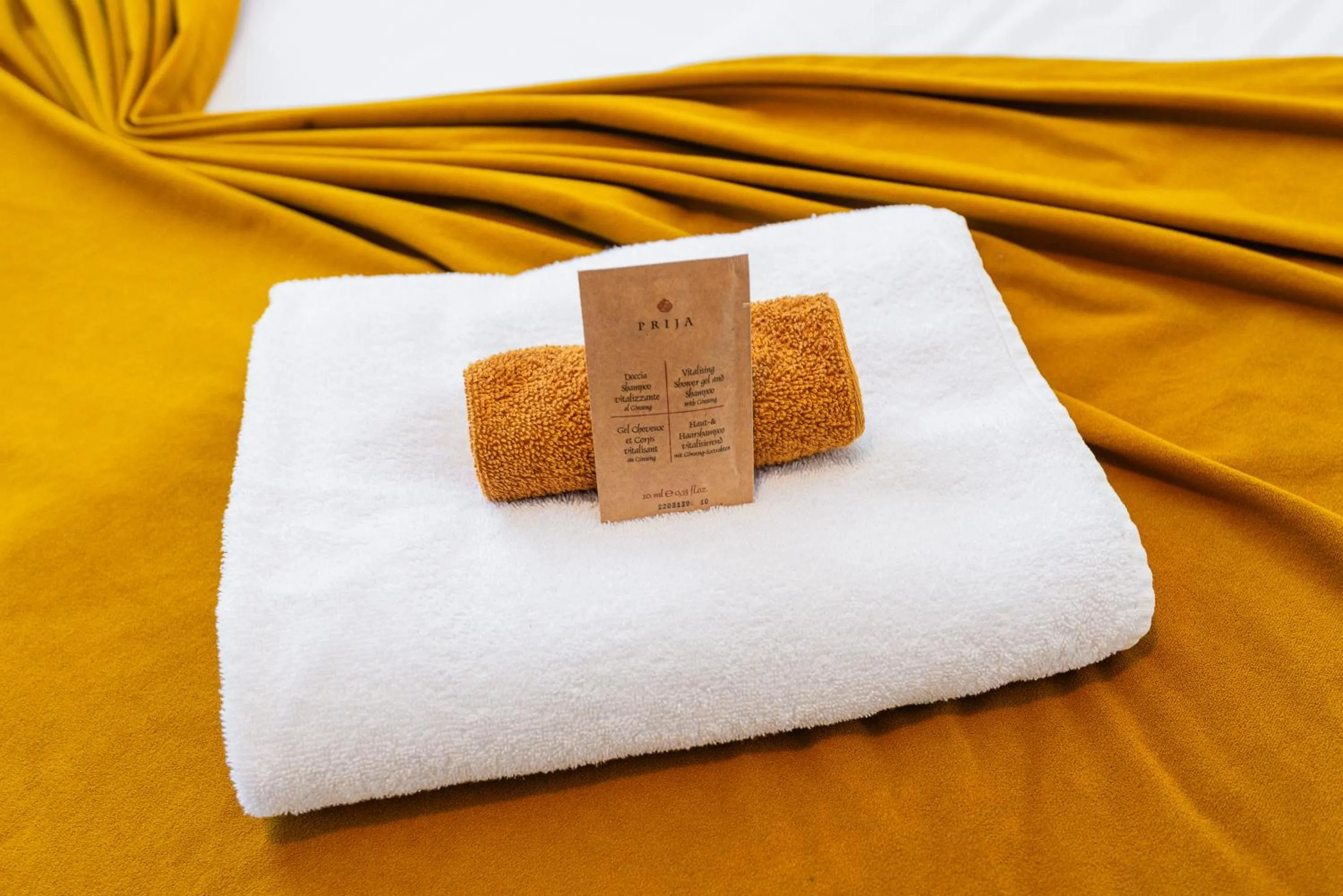 towels in 1912 Bed & Breakfast