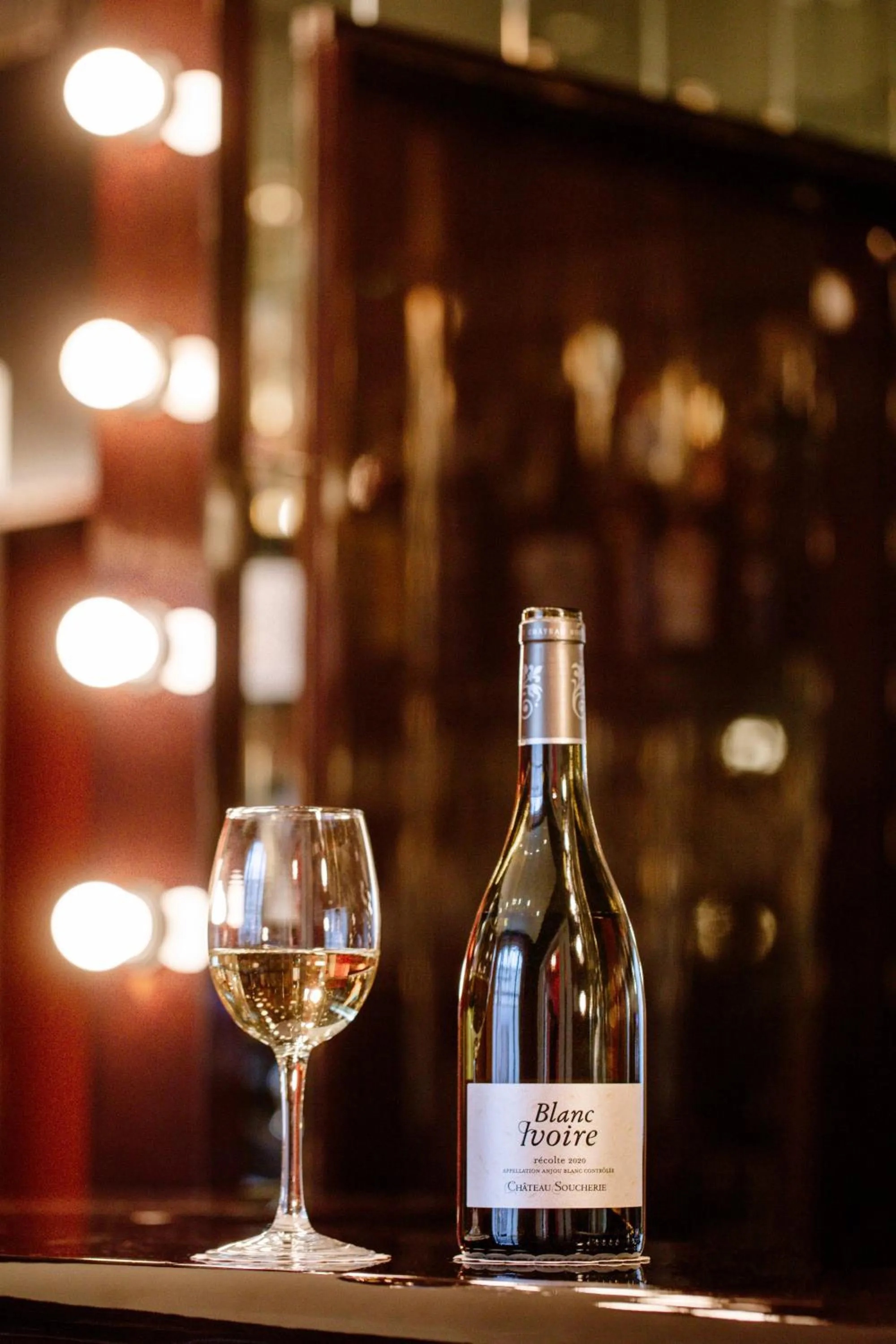 Lounge or bar in Grand Hotel Bellevue London