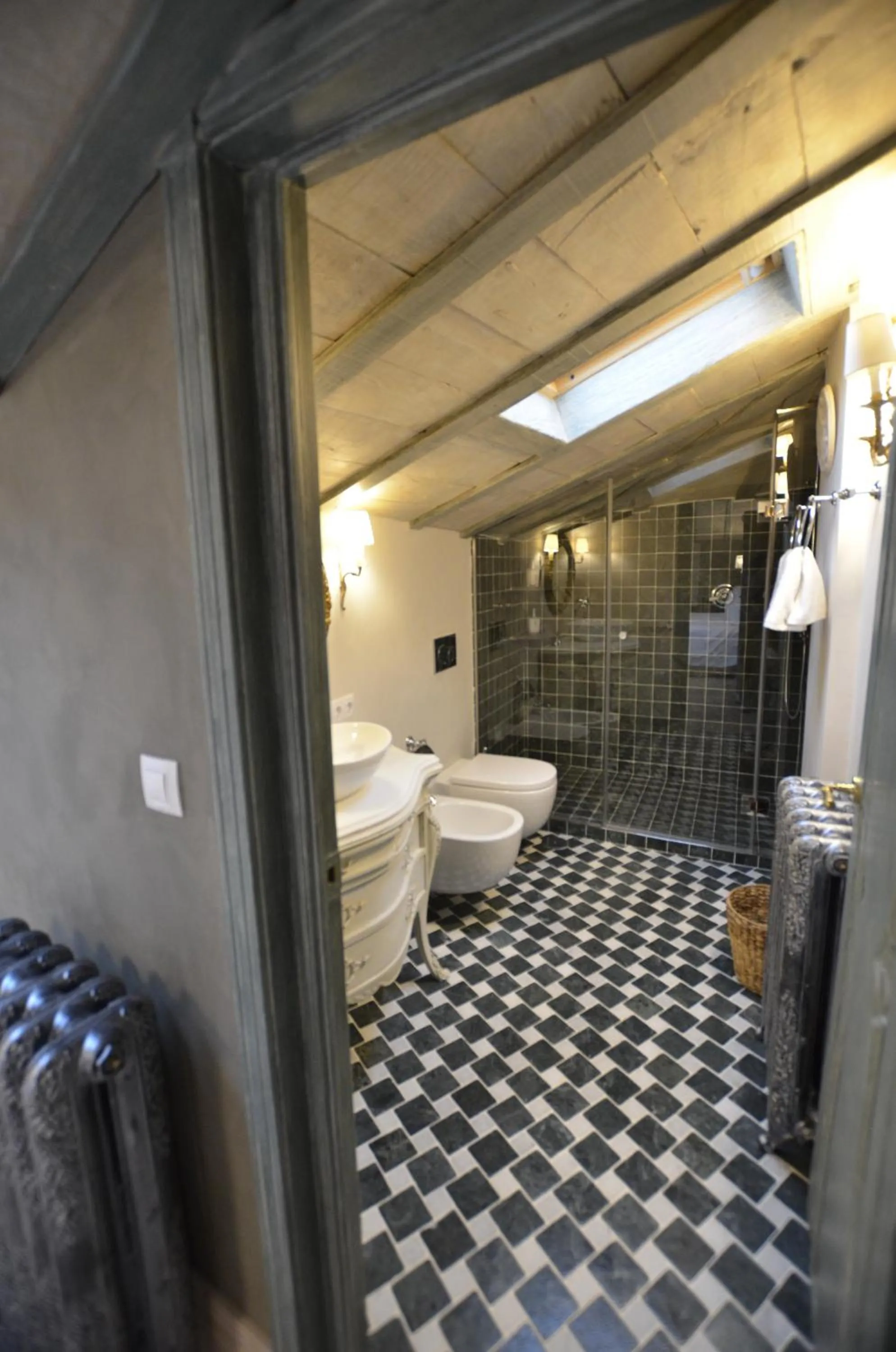 Toilet in La Corrala del Realejo