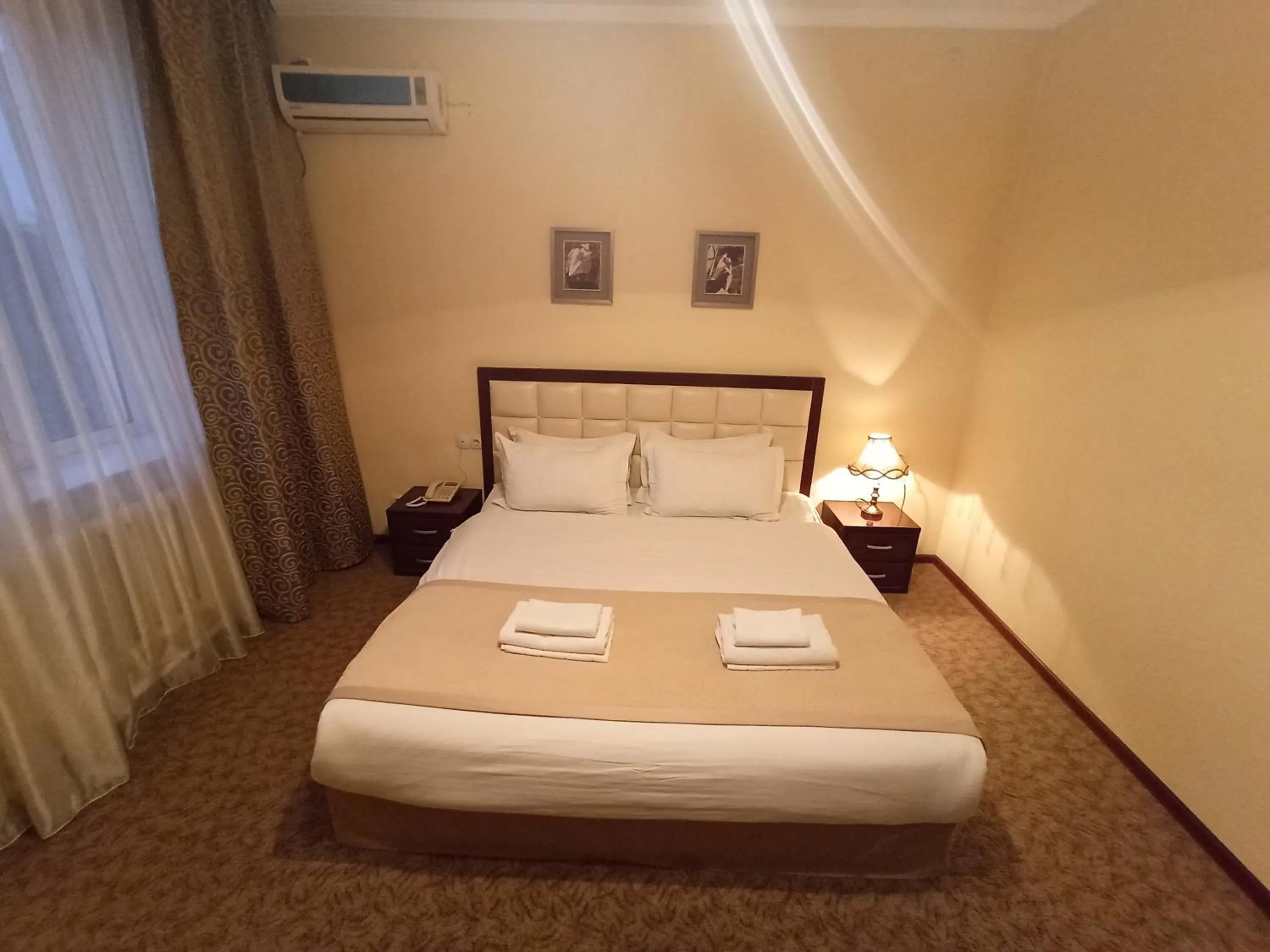 Superior Double Room in Silk Way Boutique Hotel