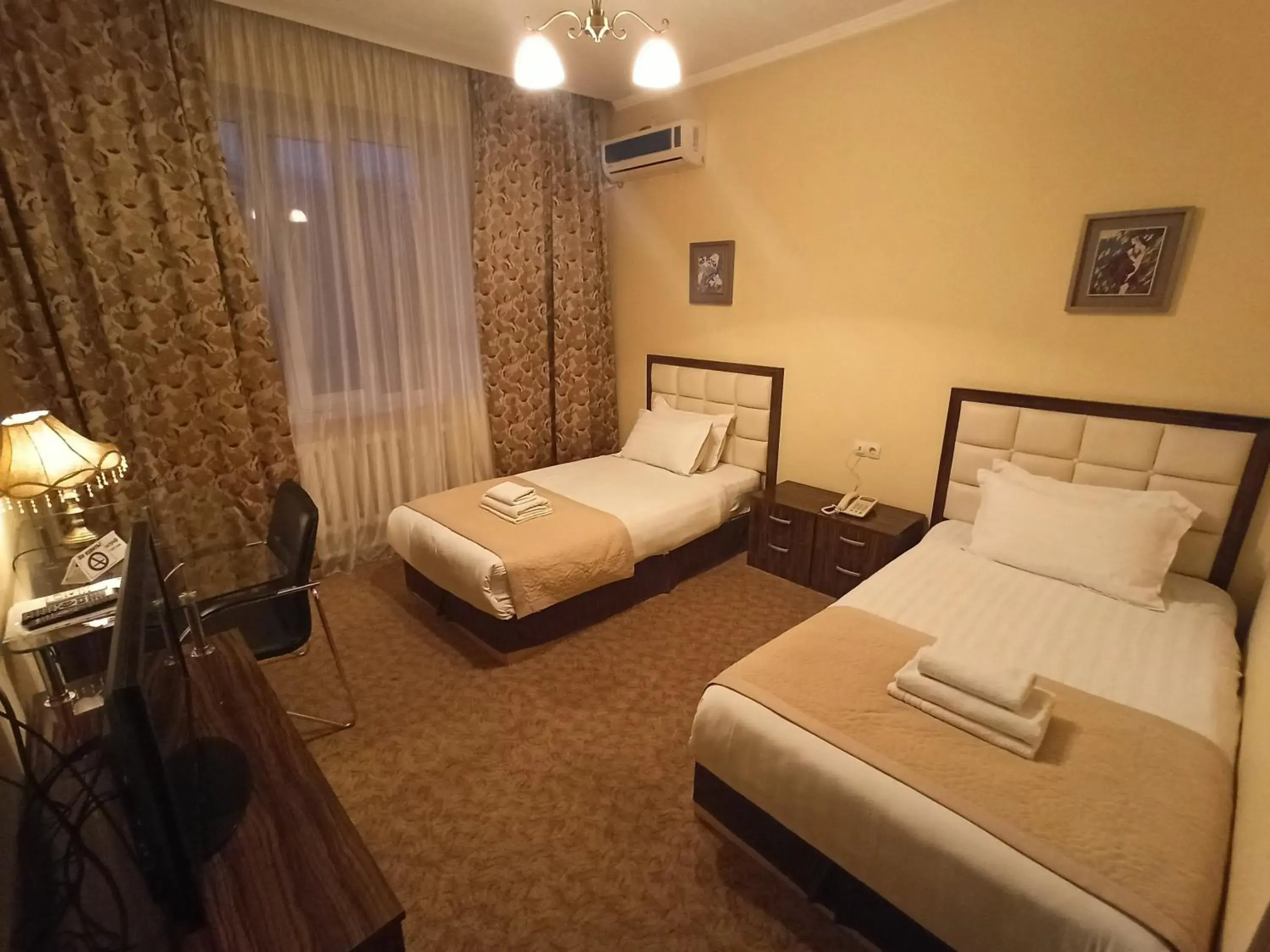 Superior Twin Room in Silk Way Boutique Hotel Superior Twin Room in Silk Way Boutique Hotel