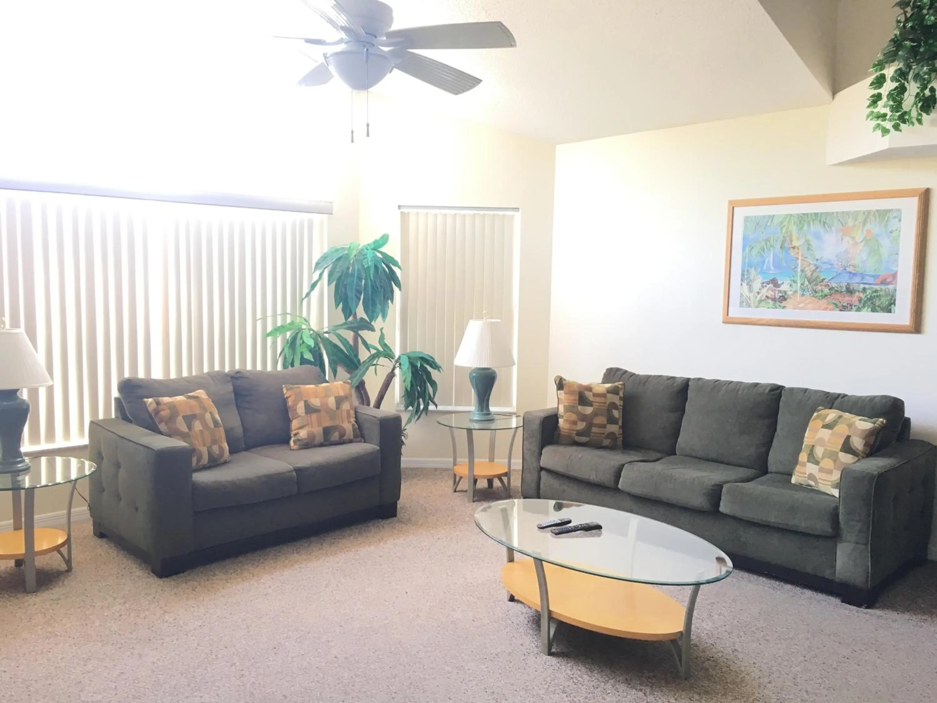 Communal lounge/ TV room in Mickey's Paradise