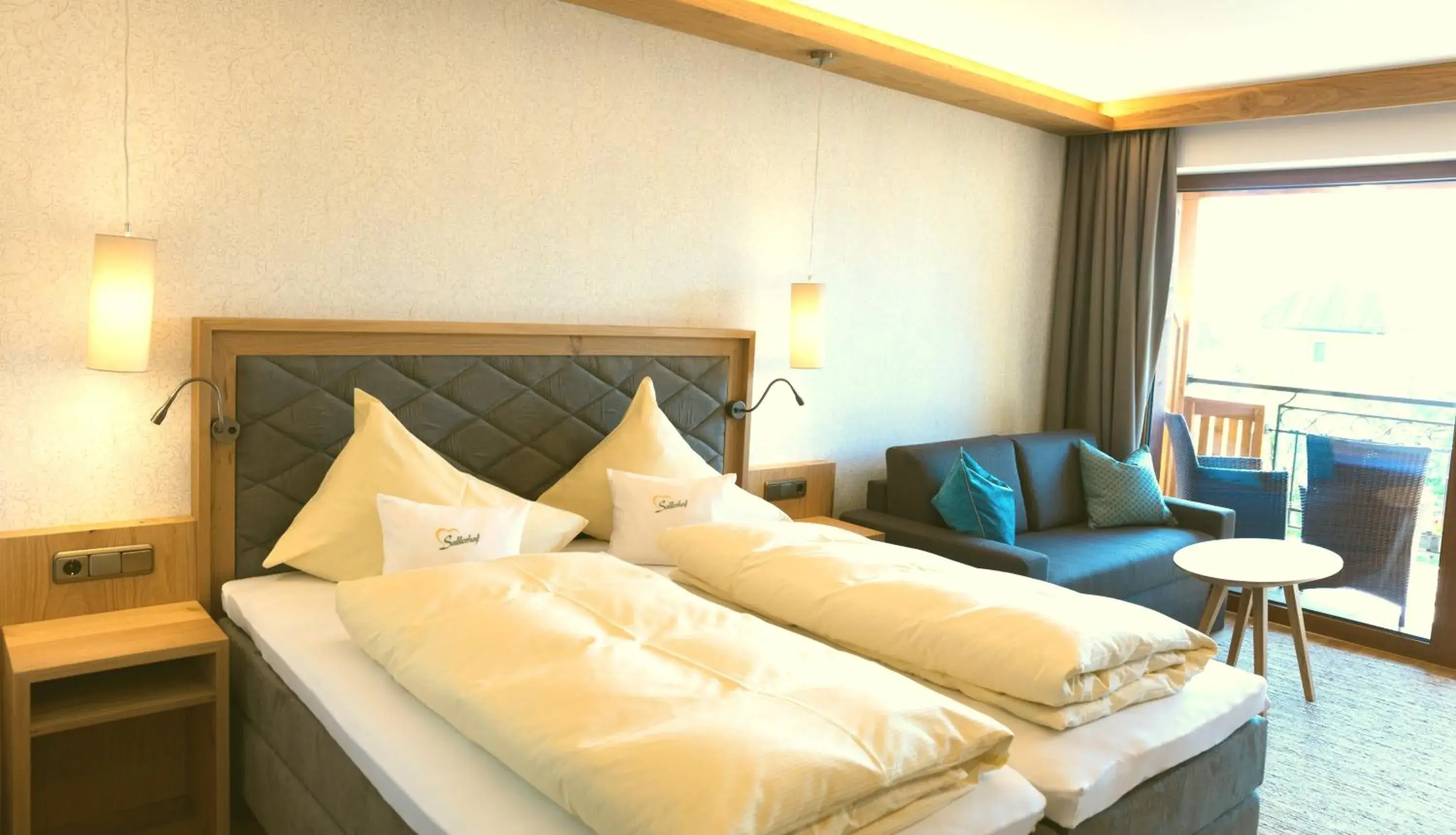 Premium Double Room with Balcony in Garten - Hotel Sallerhof Premium Double Room with Balcony in Garten - Hotel Sallerhof