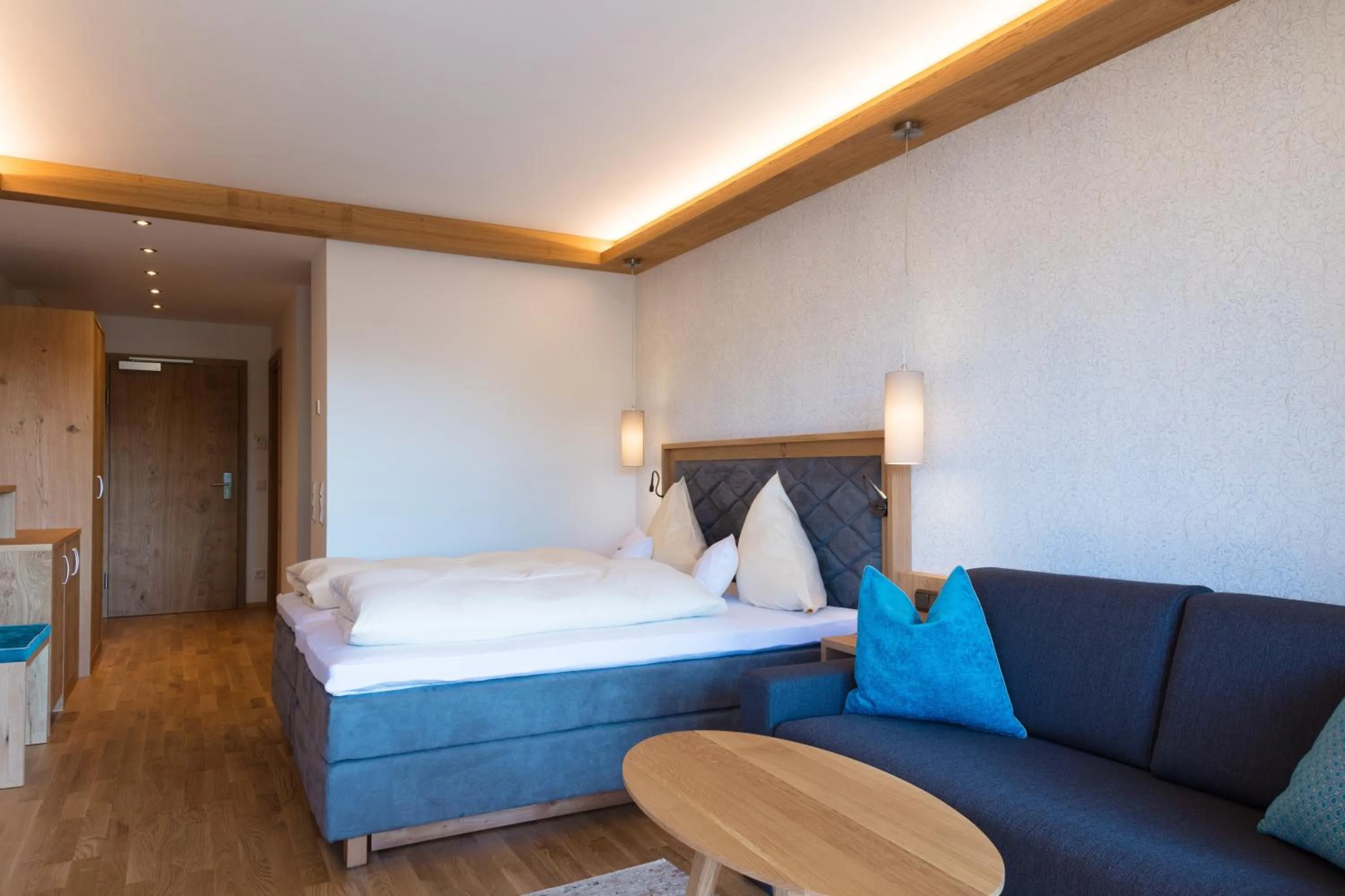 Photo of the whole room, Bed in Garten - Hotel Sallerhof