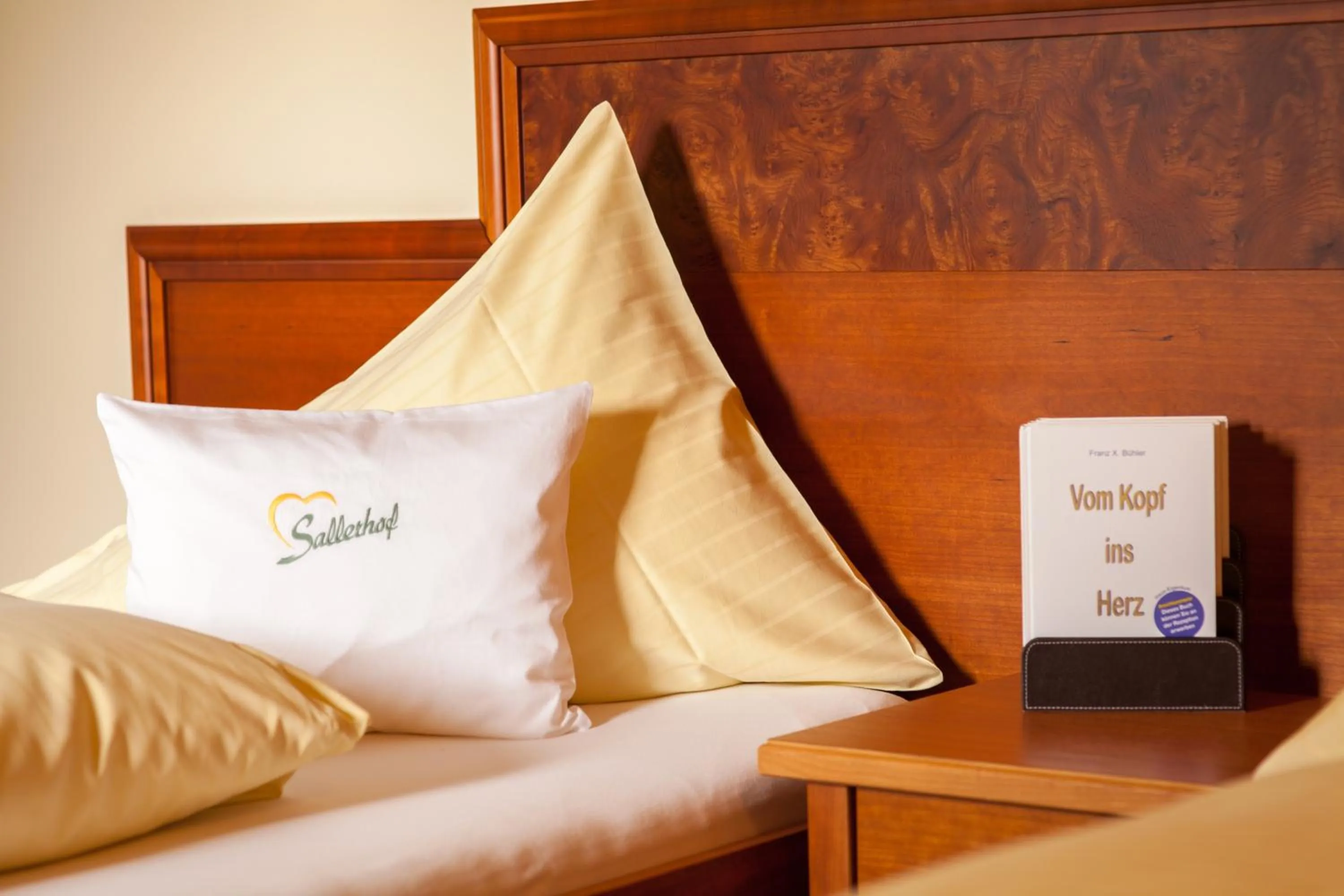 Other, Bed in Garten - Hotel Sallerhof