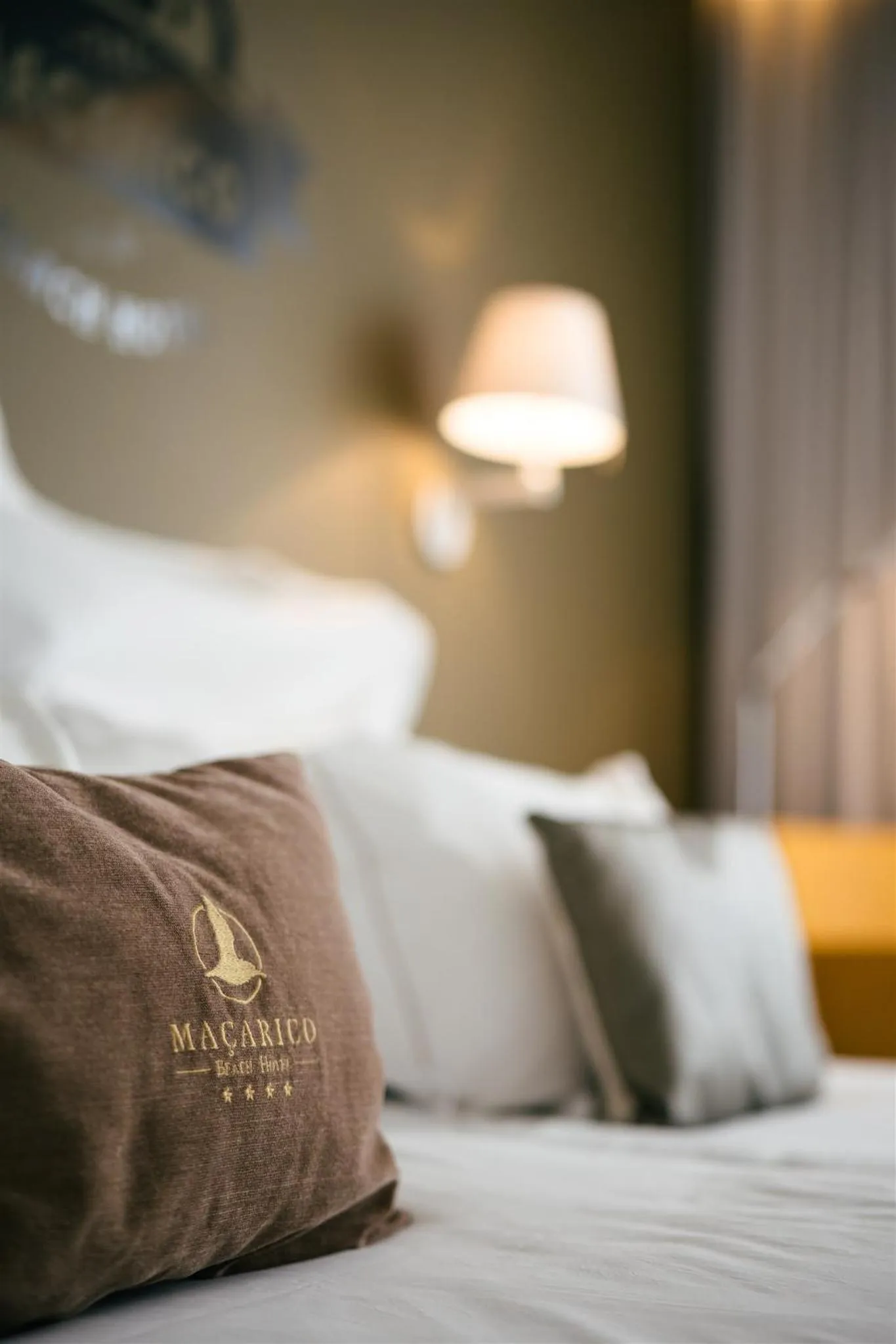 Bed in Macarico Beach Hotel