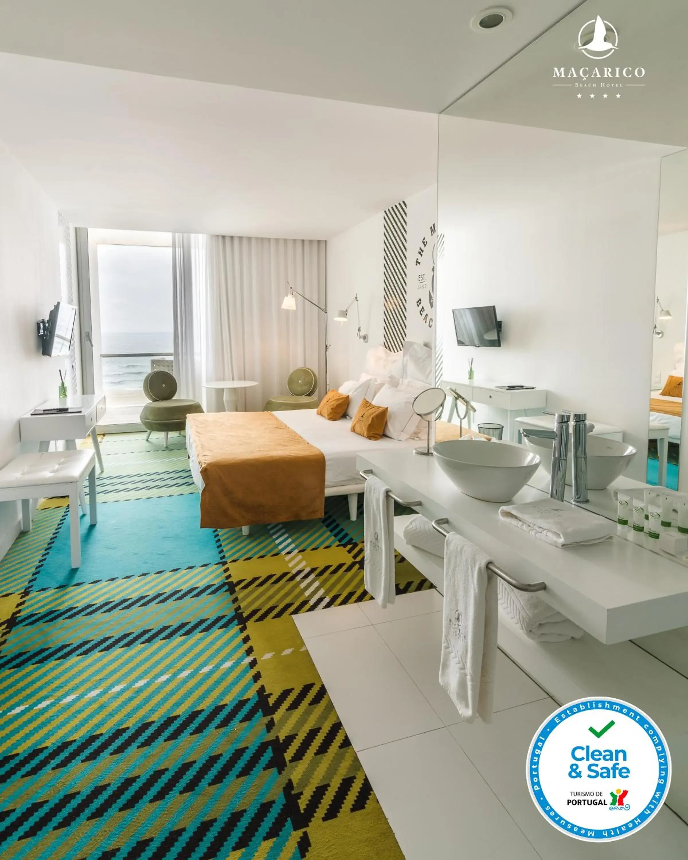 Superior Double Room with Sea View in Macarico Beach Hotel Superior Double Room with Sea View in Macarico Beach Hotel