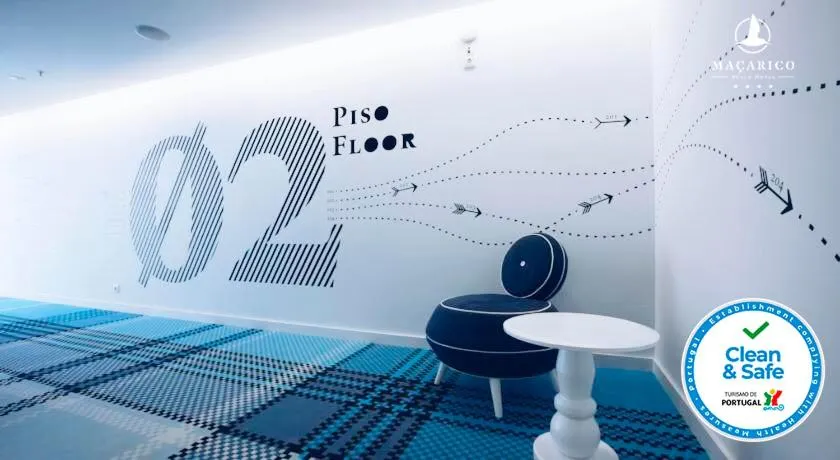 Decorative detail in Macarico Beach Hotel