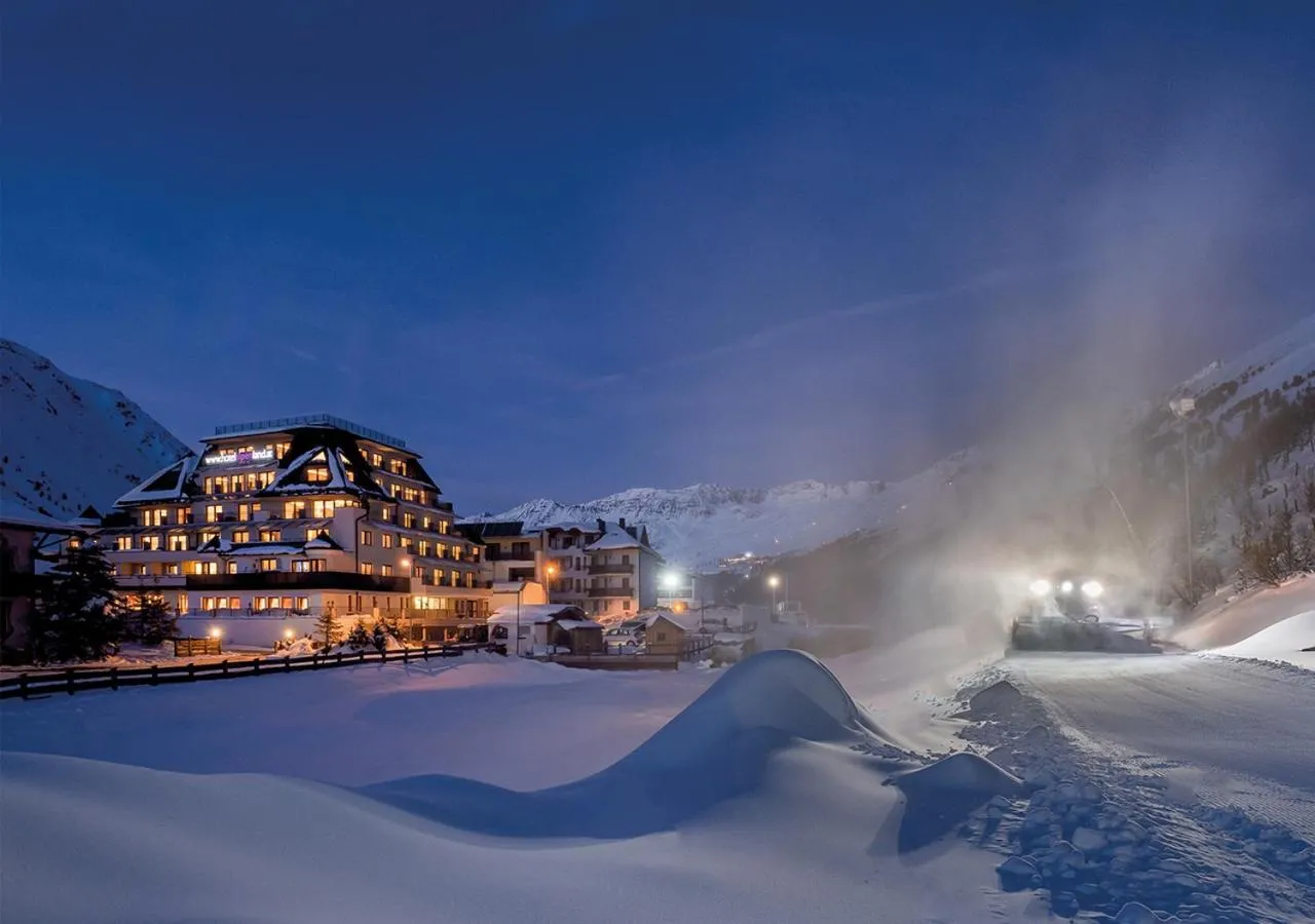 Property building in Hotel Alpenland