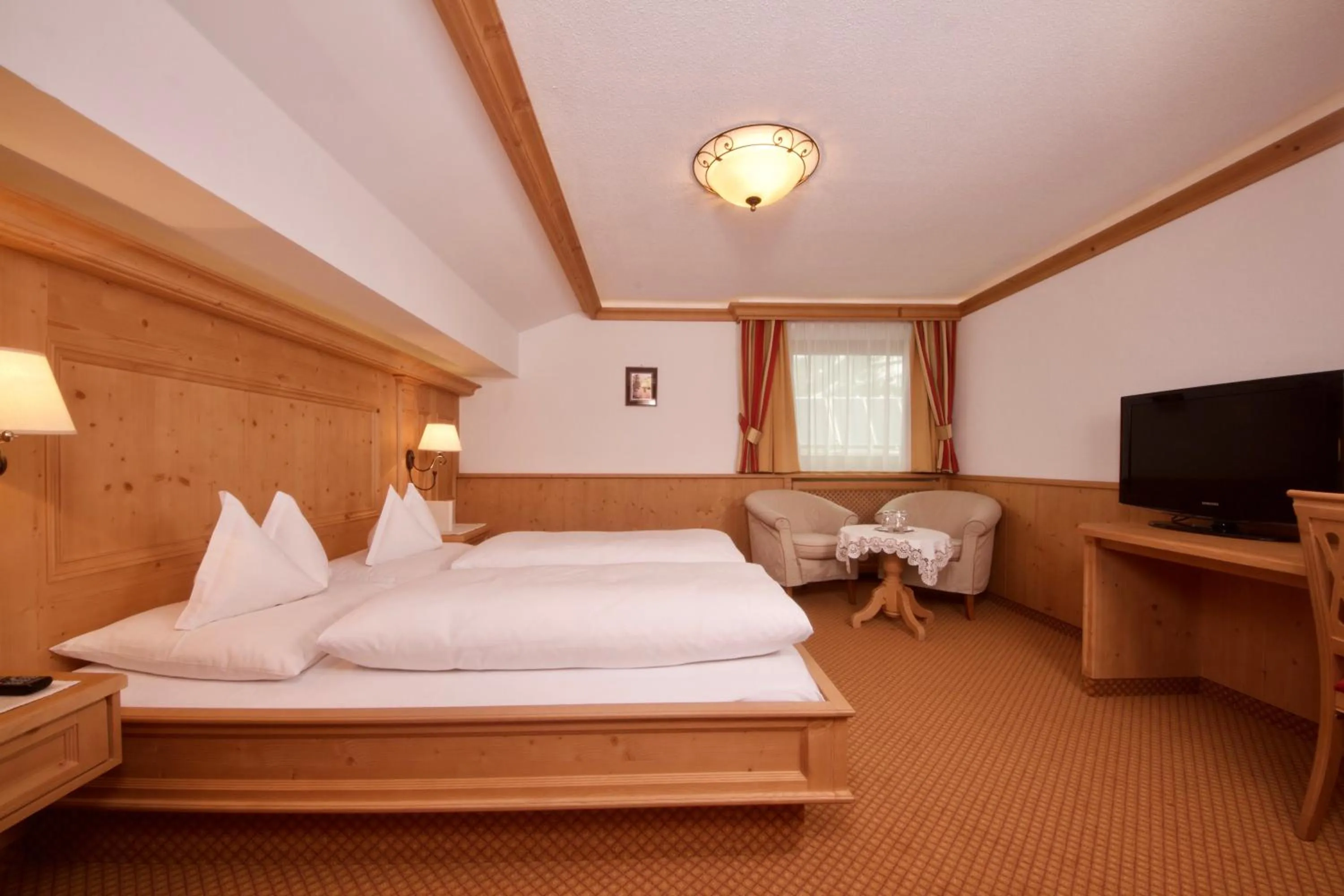 Photo of the whole room, Bed in Hotel Alpenland