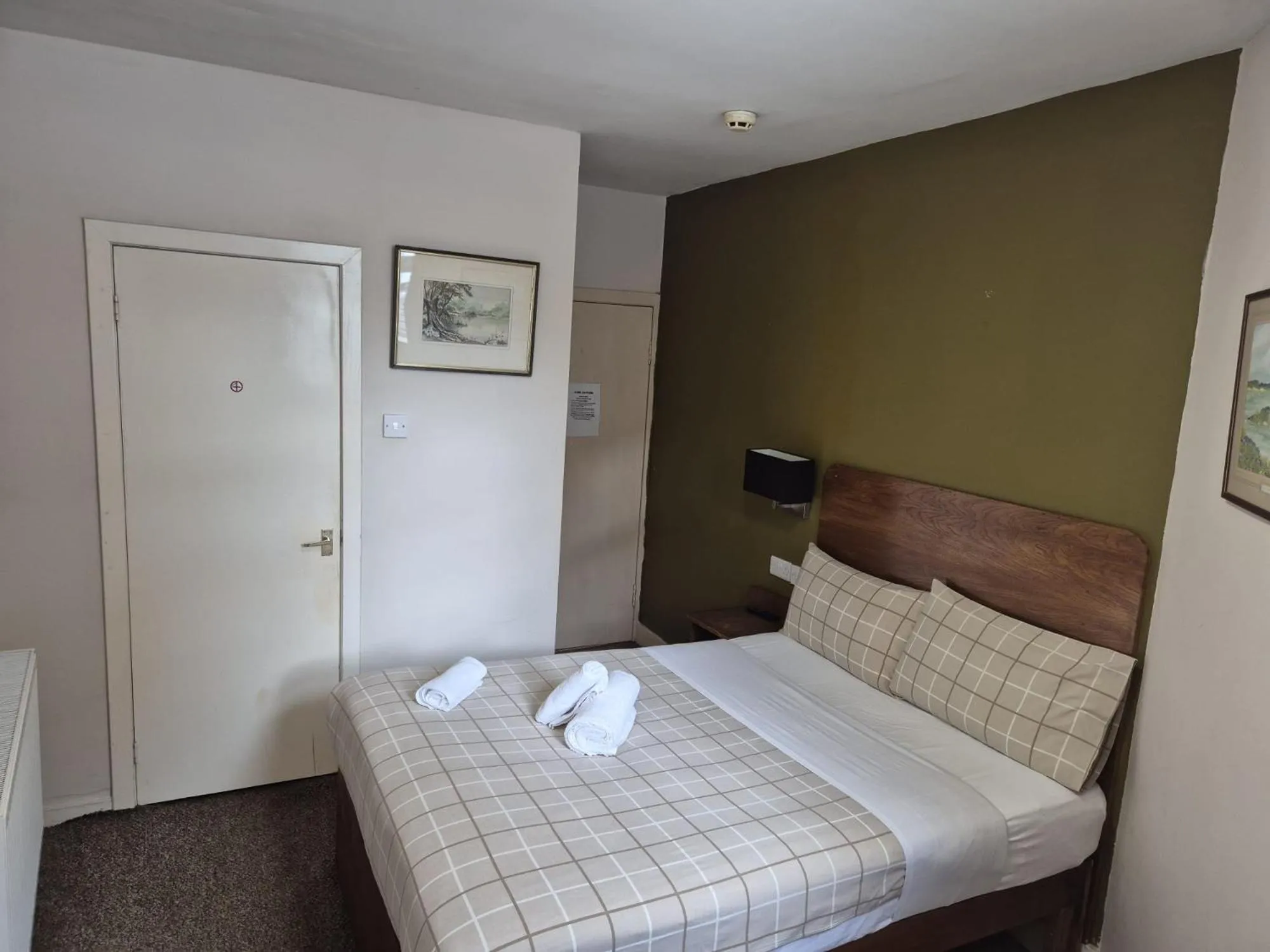 Bed in Glasgow House