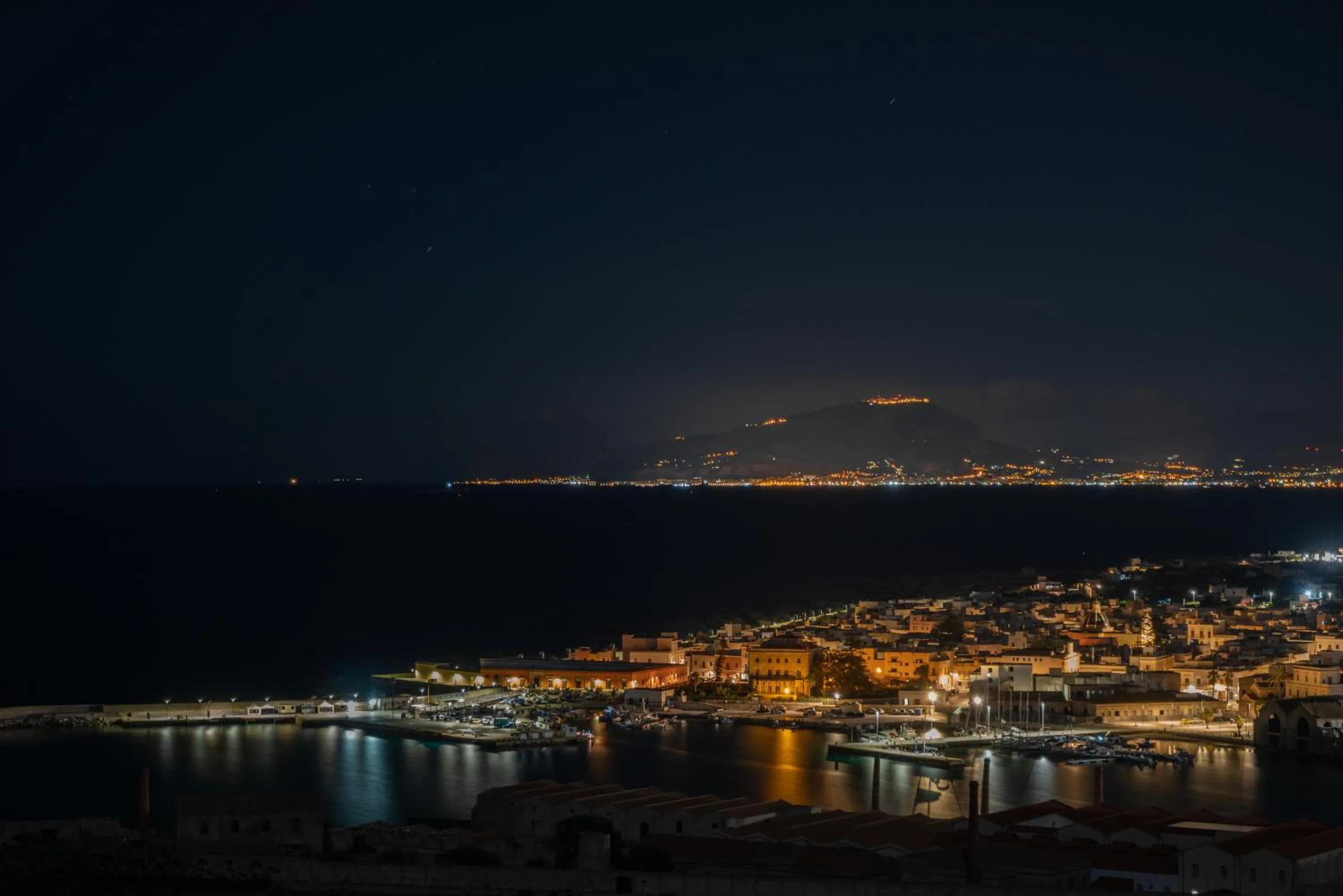 Night in Elimi Favignana Apartments - Residence in città