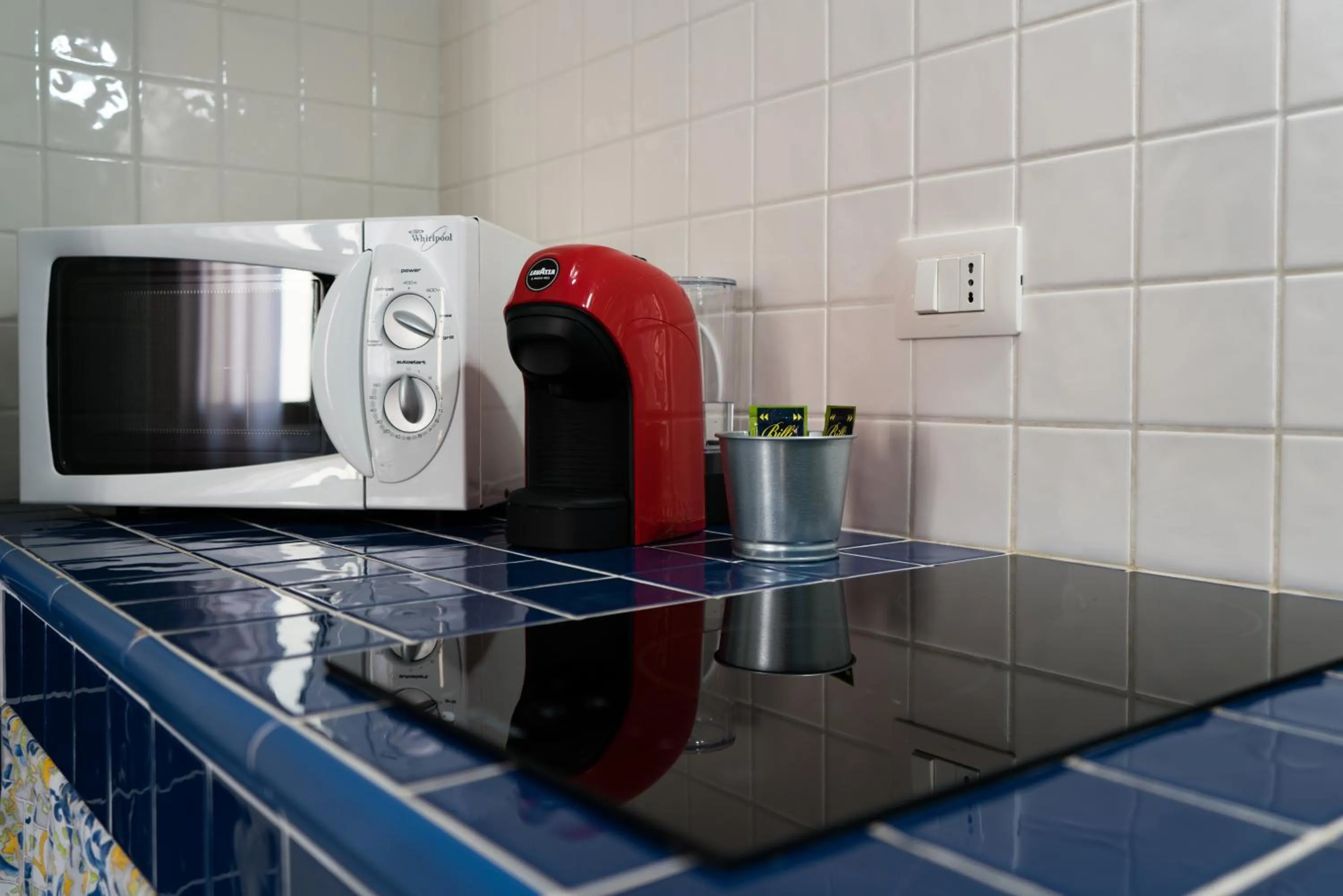 Coffee/tea facilities in Elimi Favignana Apartments - Residence in città