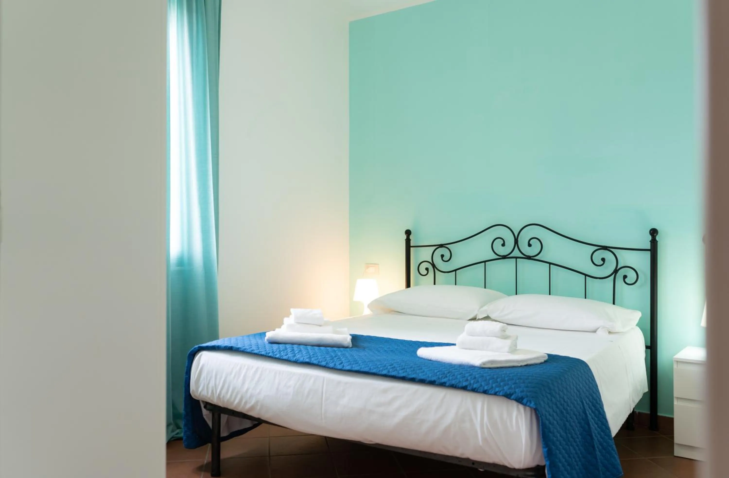 Bed in Elimi Favignana Apartments - Residence in città