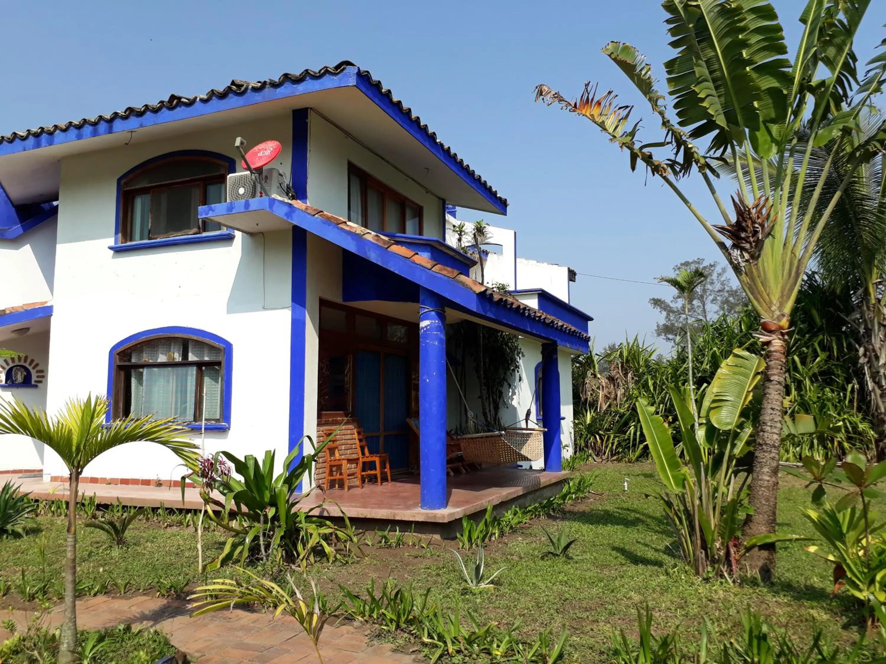 Property building in Eco Coco Loco by Rotamundos