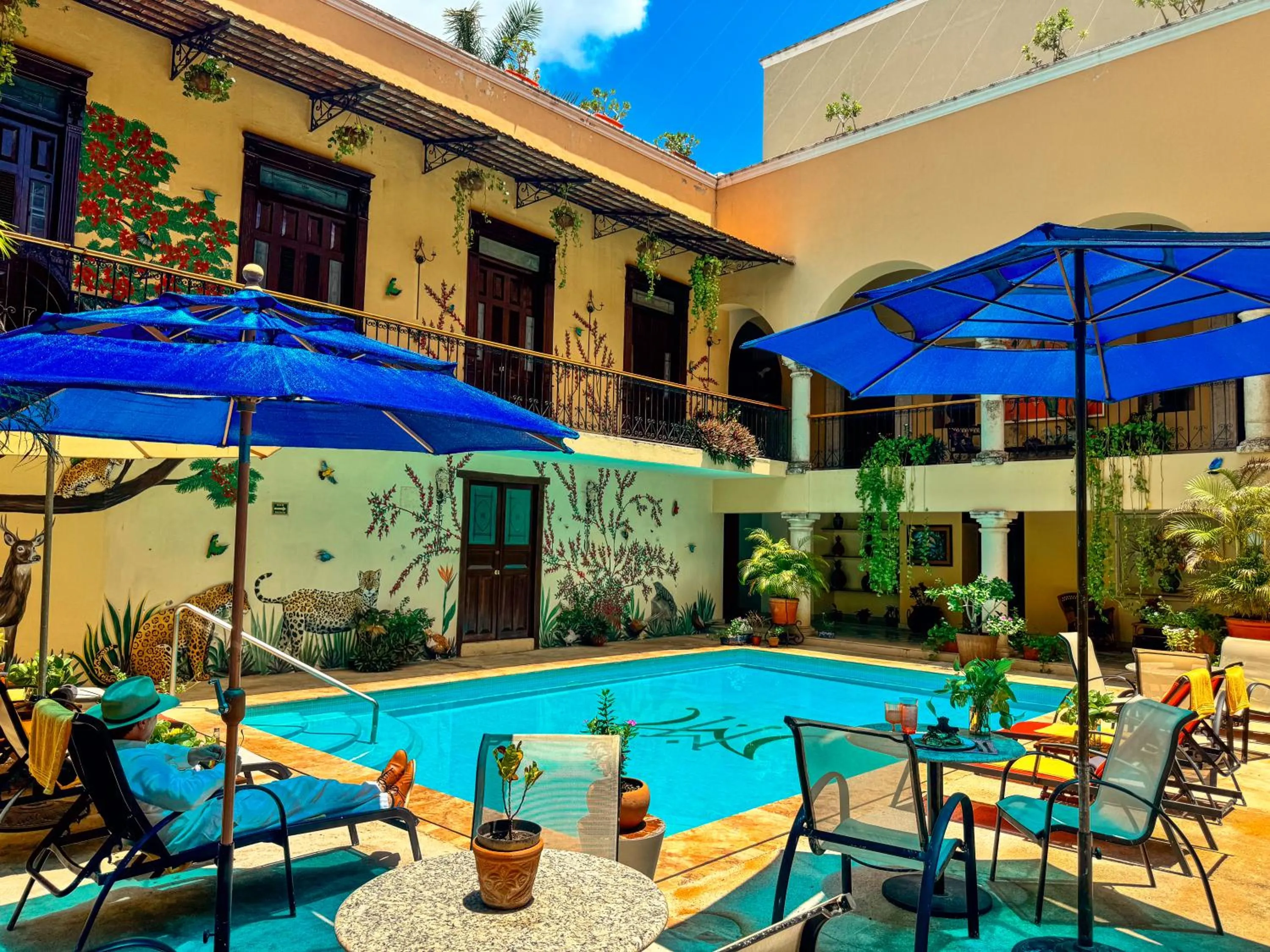 Pool view in Mansión Mérida Boutique Hotel - Restaurant