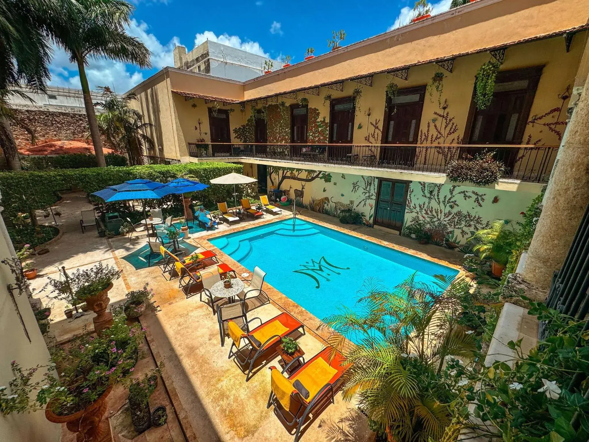 Swimming pool in Mansión Mérida Boutique Hotel - Restaurant Swimming pool in Mansión Mérida Boutique Hotel - Restaurant