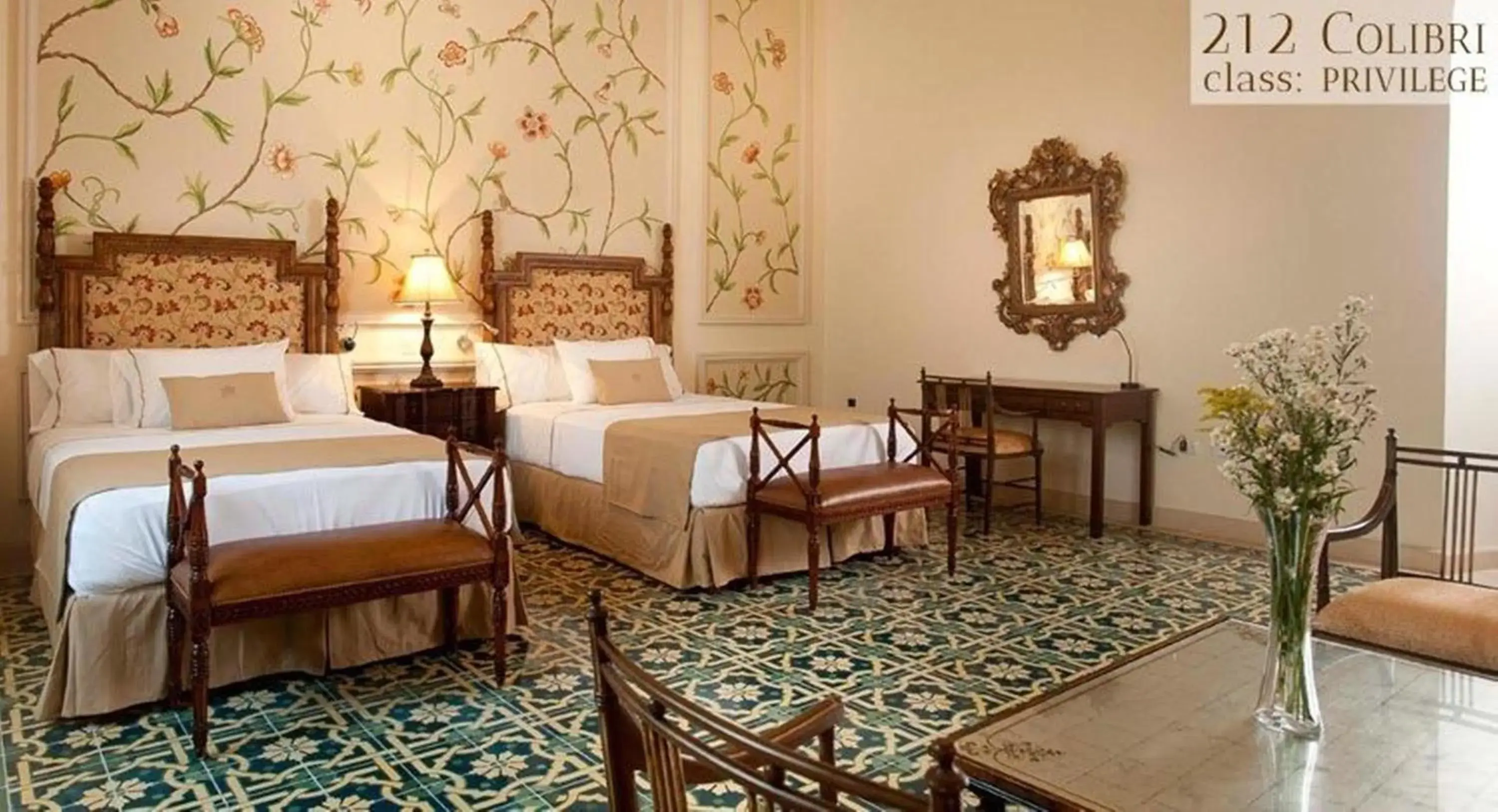 Bed in Mansión Mérida Boutique Hotel - Restaurant Bed in Mansión Mérida Boutique Hotel - Restaurant