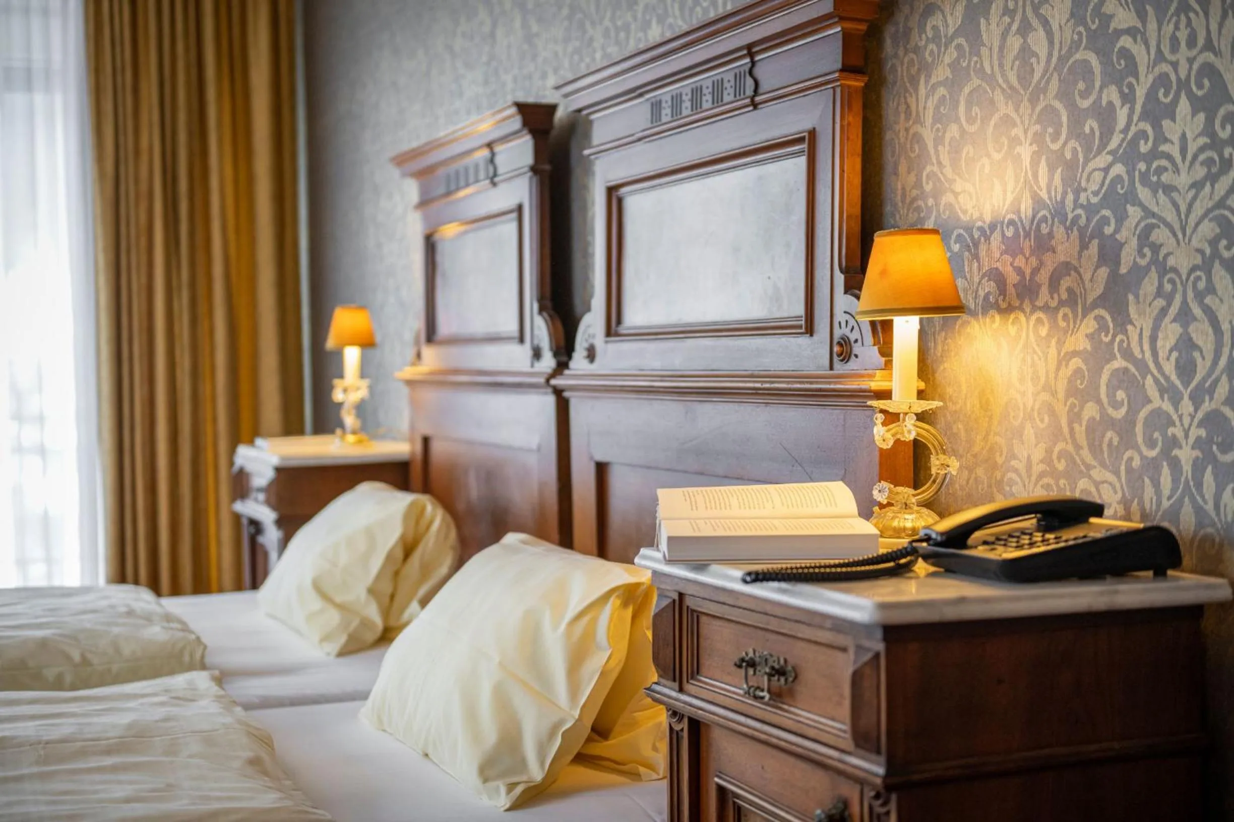 Bed in Kurhotel & Hotel Mozart